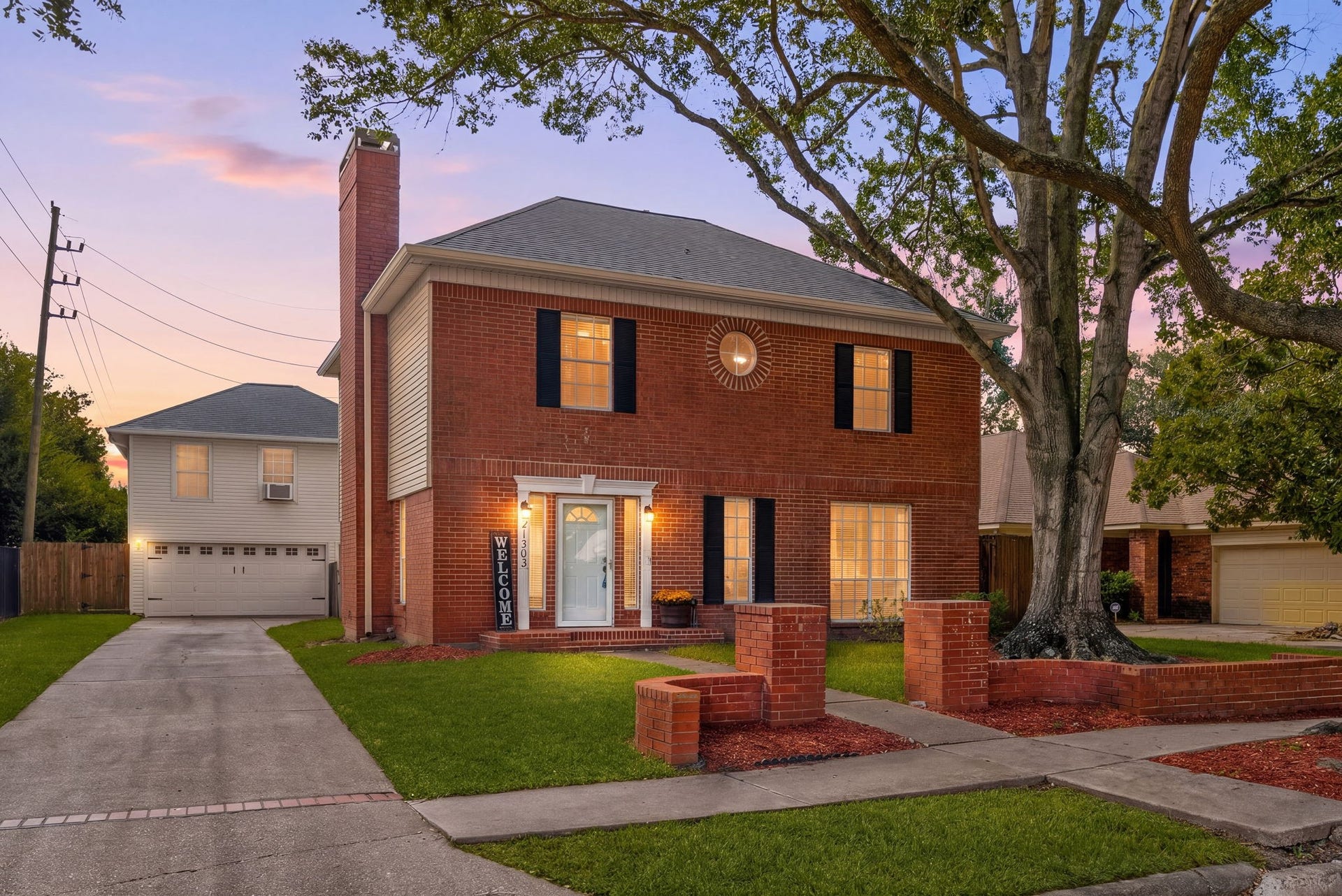 Thank you for viewing our listing. We'd love to show you this home! Call us today to schedule your private showing.
