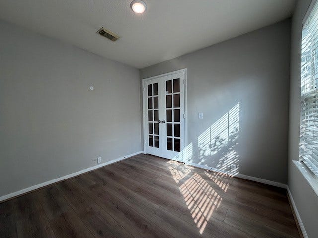 20023 Cypresswood Glen, Spring, TX 77373 Fresh paint throughout the interior earlier this year.