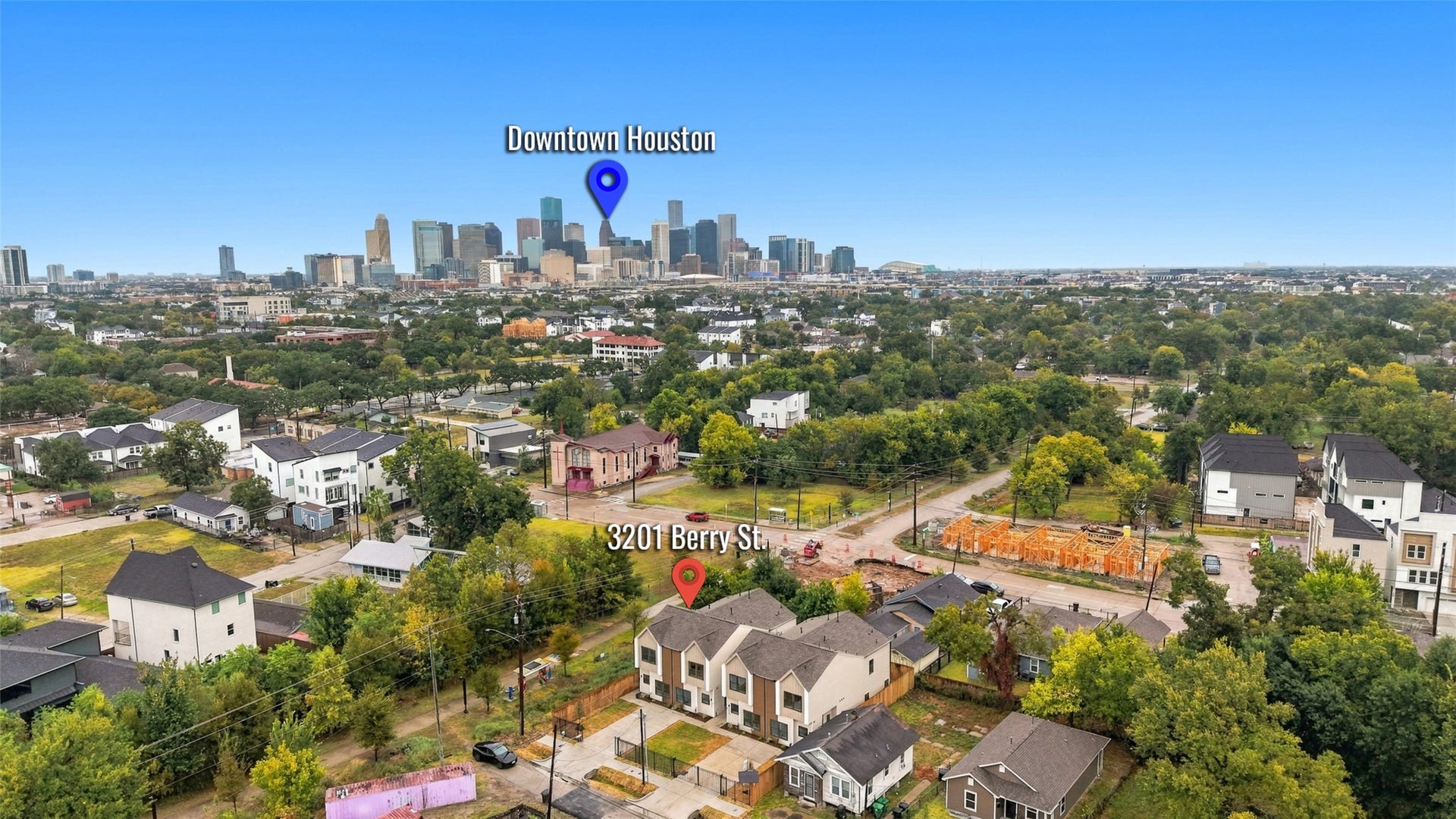 3201 & 3205 Berry Street, #A/B, Houston, TX 77004 Charming home at 3201 Berry St. with lush surroundings, just minutes from the vibrant heart of downtown Houston.