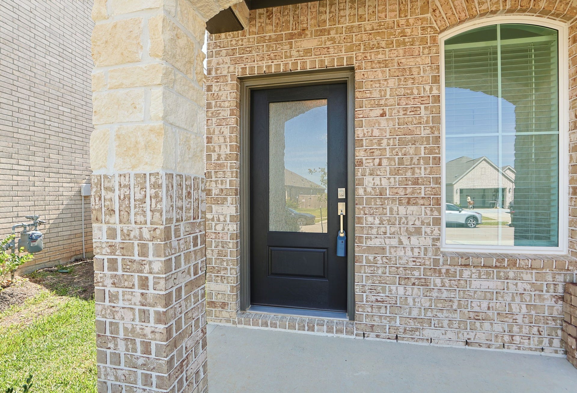 29039 Bison Haven Drive, Hockley, TX 77447 Beautiful front door with secure locks