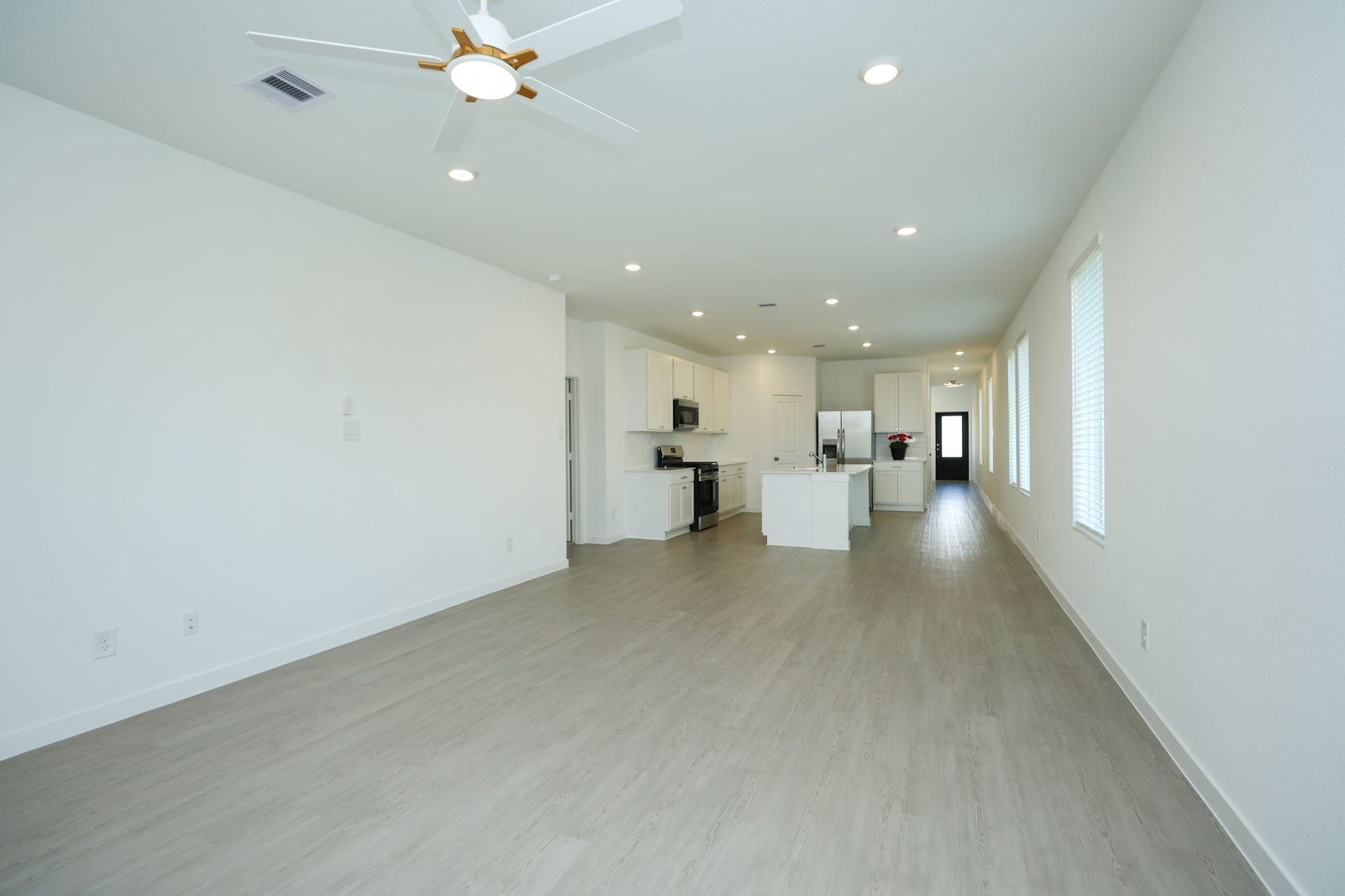 29039 Bison Haven Drive, Hockley, TX 77447 29039 Bison Haven Drive, Hockley, TX 77447