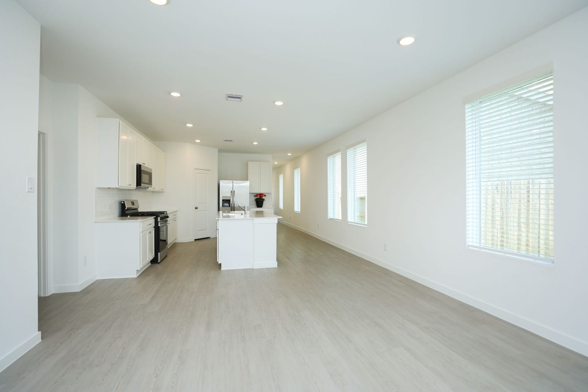 29039 Bison Haven Drive, Hockley, TX 77447 This home has so much natural light and beautiful floors.