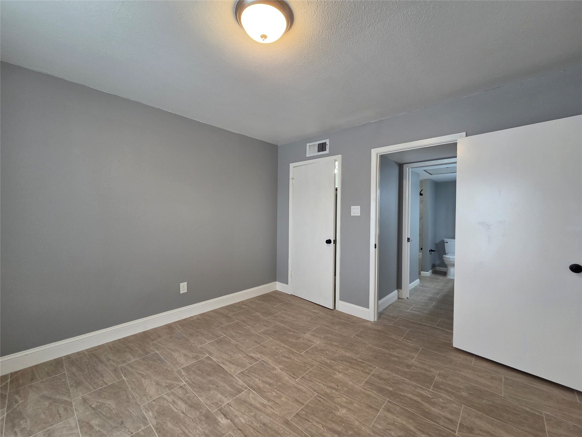 8421 Hearth Drive, #31, Houston, TX 77054