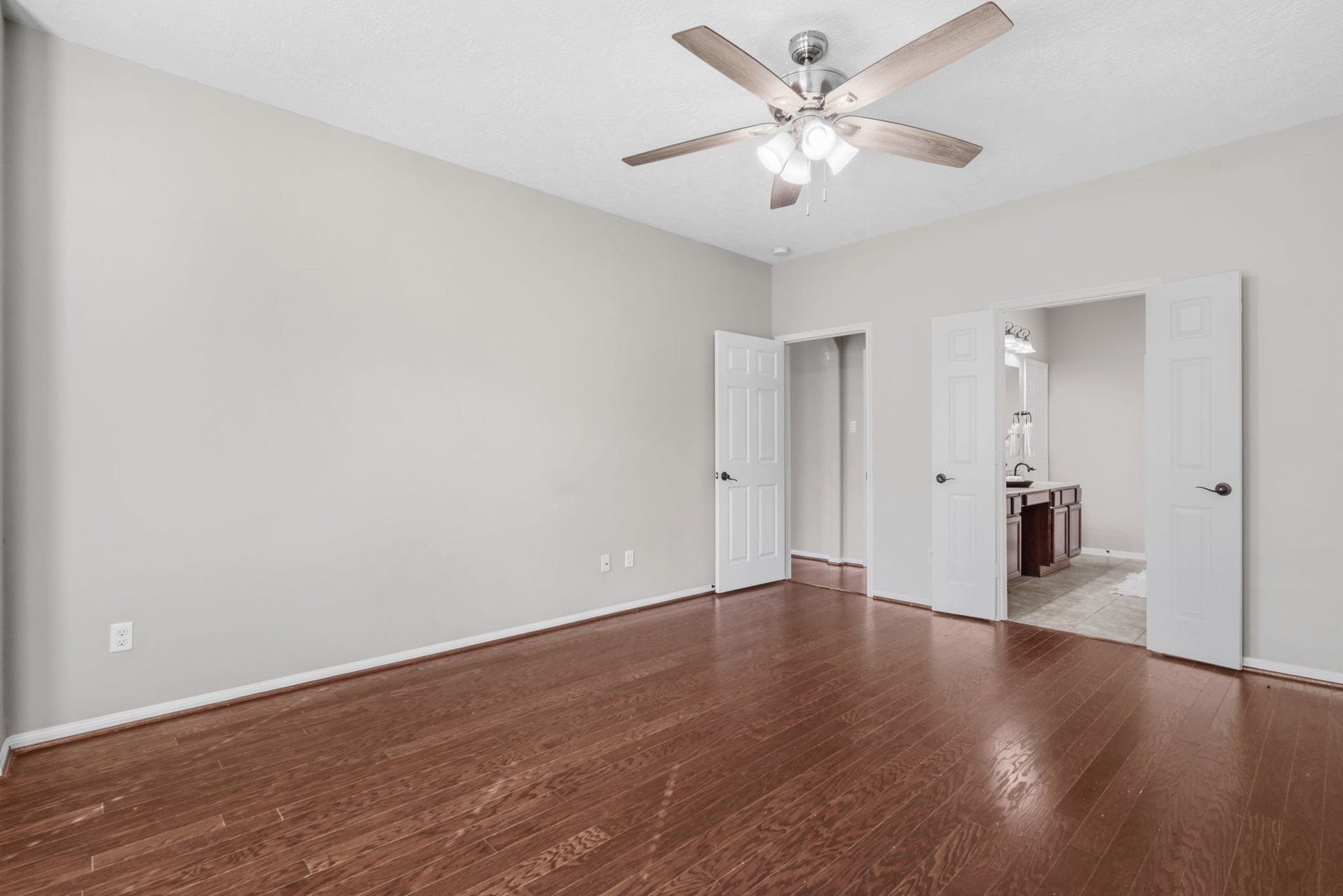 23 Bay Mills Place, Tomball, TX 77389 23 Bay Mills Place, Tomball, TX 77389