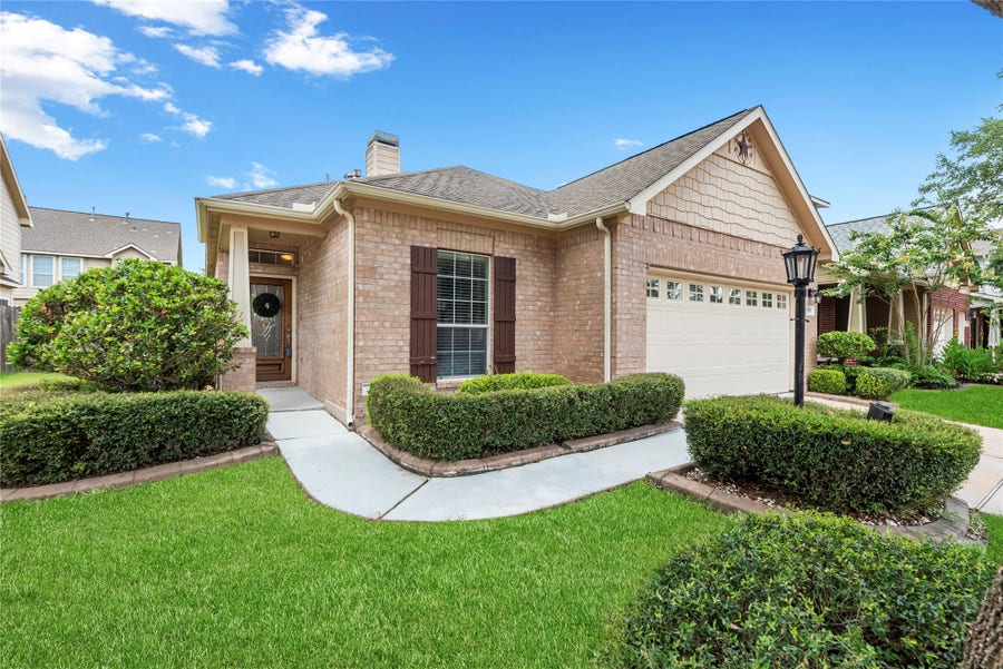 Property photo for 9715 Wheaton Edge Lane, Houston, TX