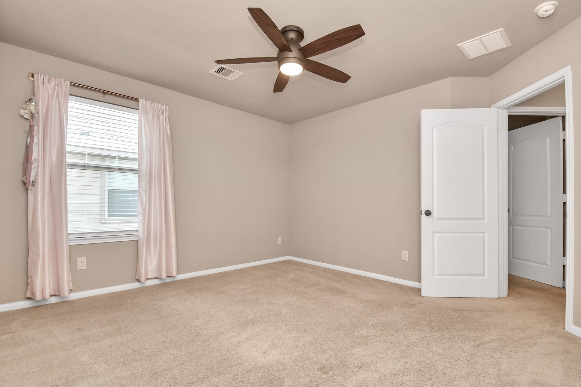 14811 Diane Manor Lane, Humble, TX 77396 14811 Diane Manor Lane, Humble, TX 77396