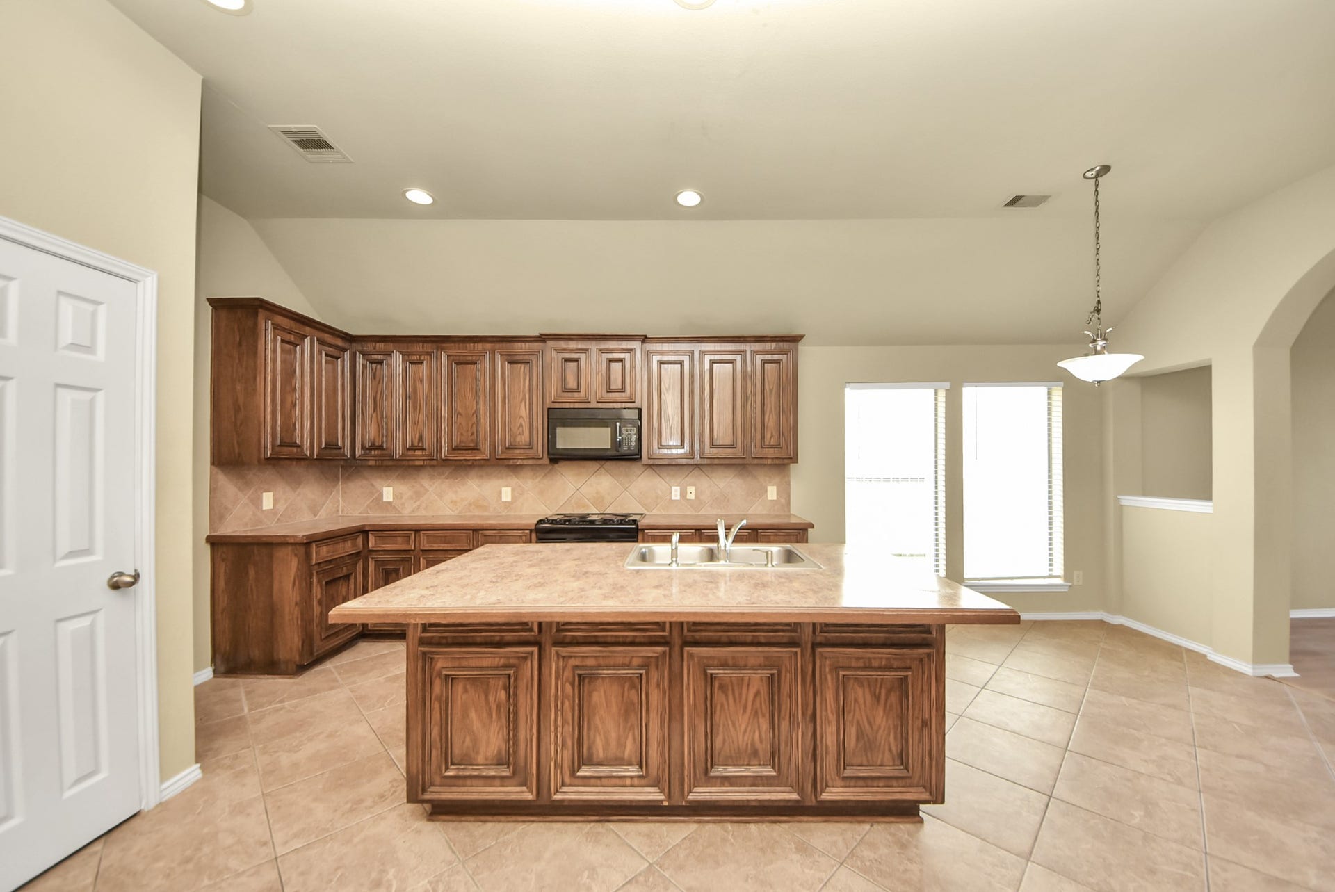 4510 Long Creek Drive, Fresno, TX 77545 4510 Long Creek Drive, Fresno, TX 77545