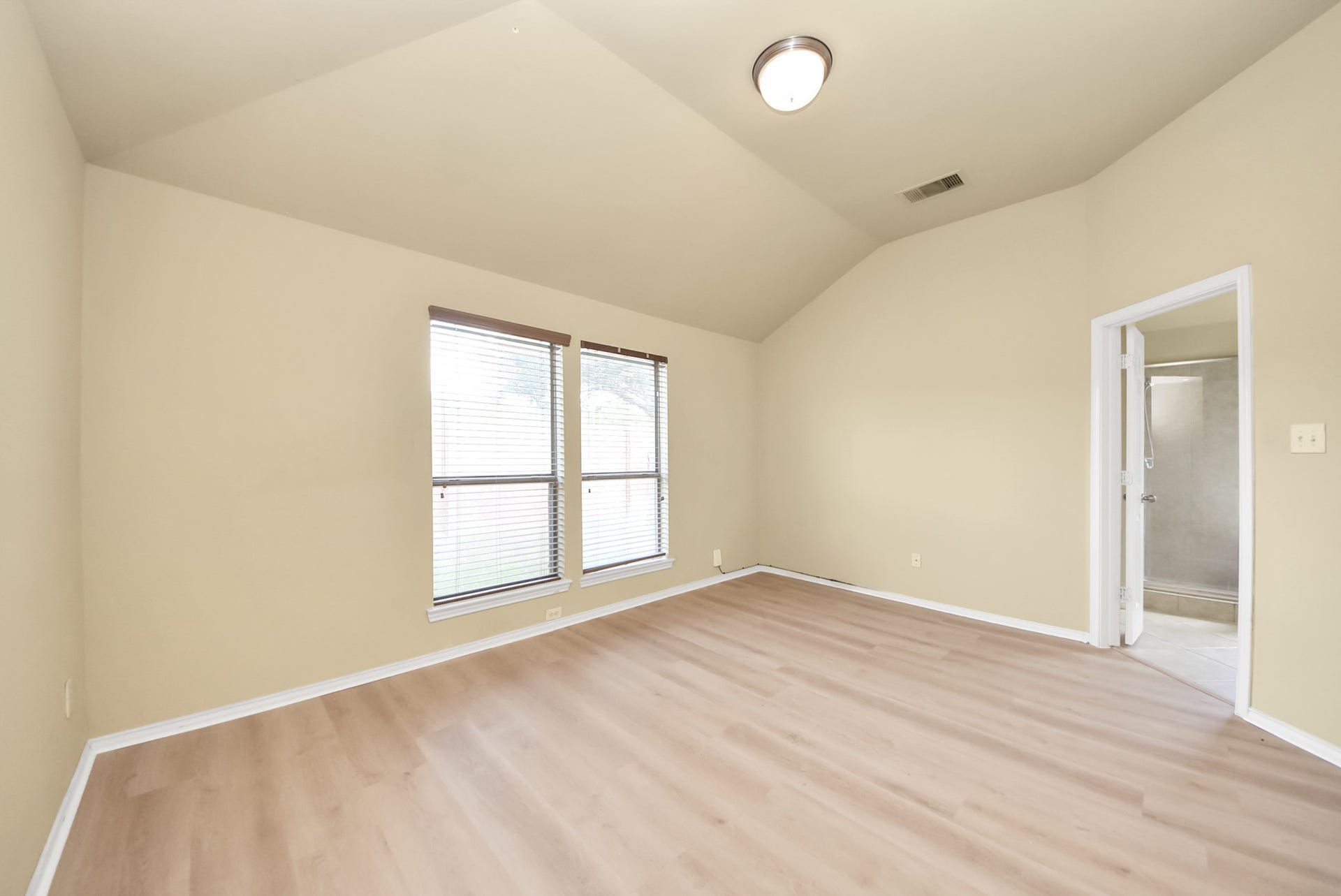 4510 Long Creek Drive, Fresno, TX 77545 4510 Long Creek Drive, Fresno, TX 77545