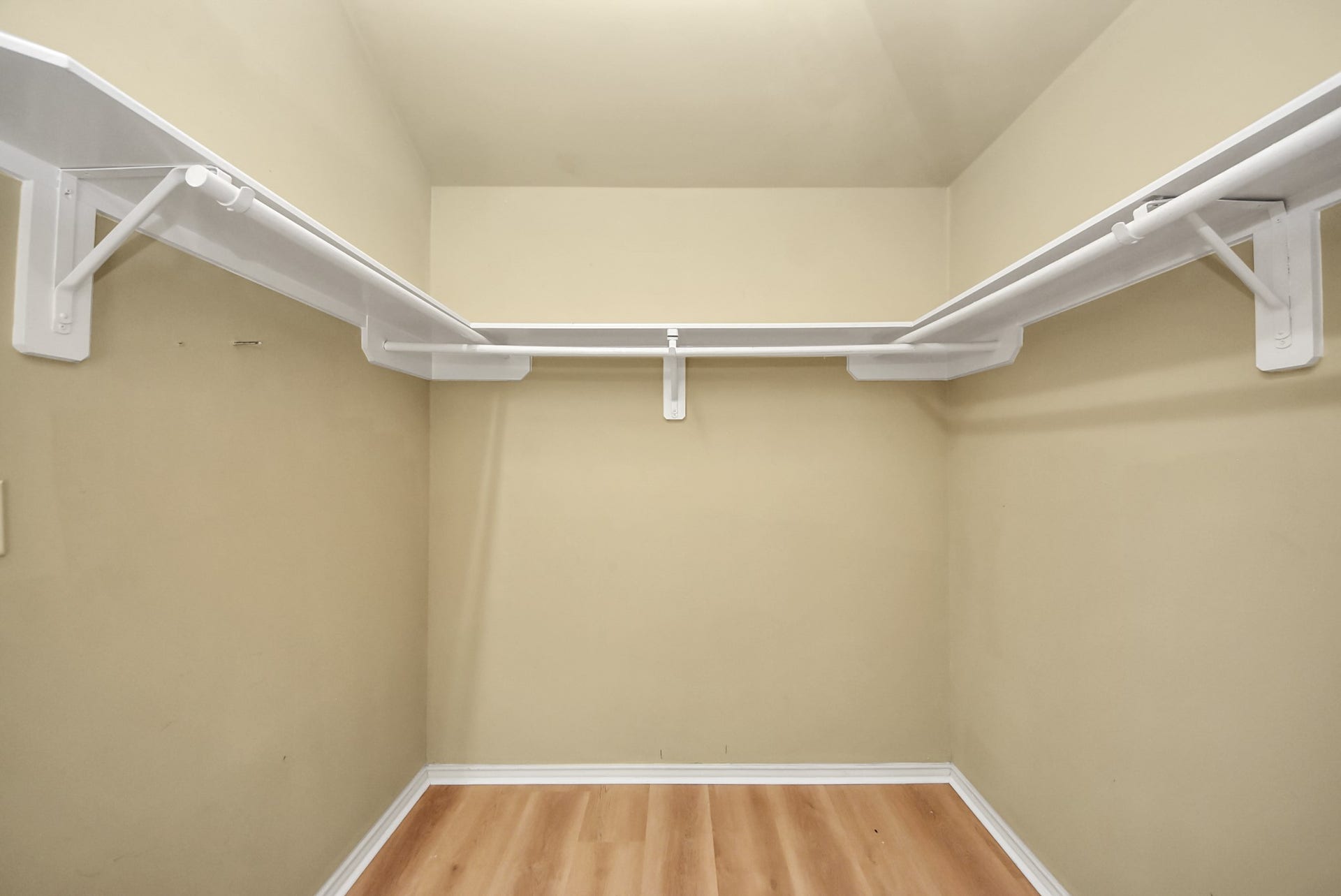 4510 Long Creek Drive, Fresno, TX 77545 4510 Long Creek Drive, Fresno, TX 77545