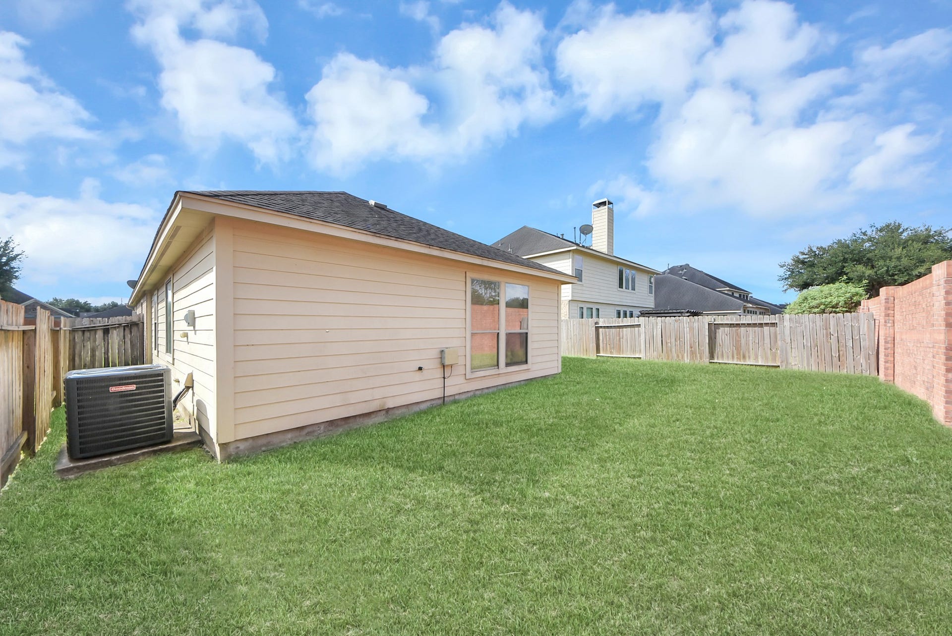 4510 Long Creek Drive, Fresno, TX 77545 4510 Long Creek Drive, Fresno, TX 77545