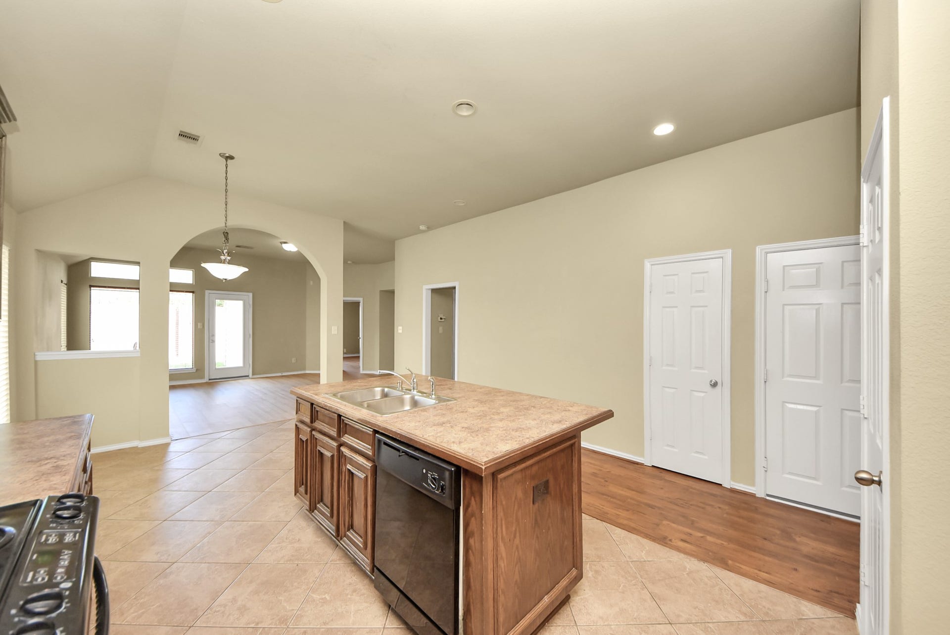 4510 Long Creek Drive, Fresno, TX 77545 4510 Long Creek Drive, Fresno, TX 77545