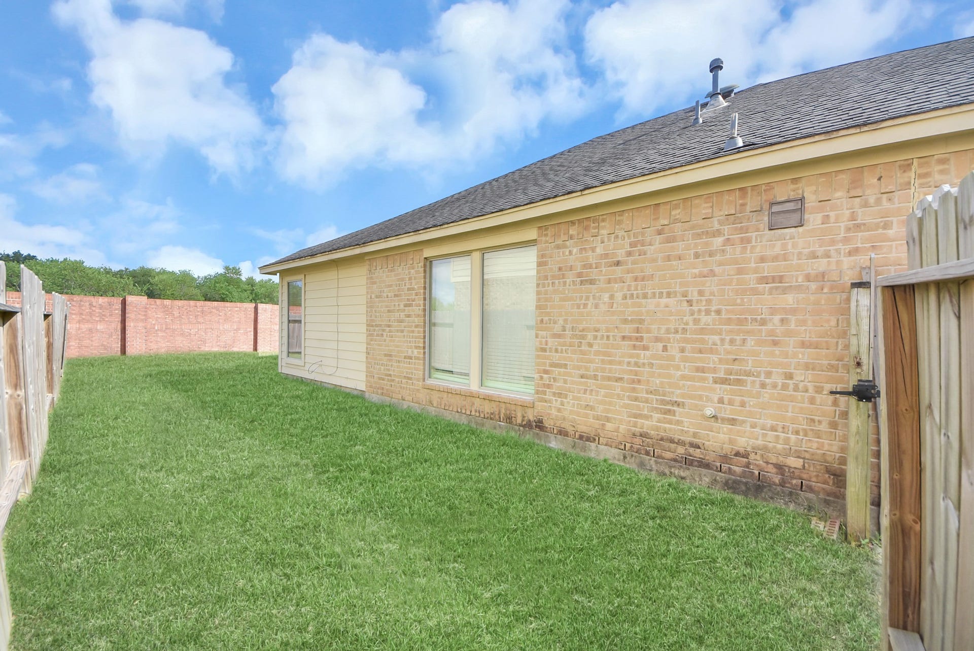 4510 Long Creek Drive, Fresno, TX 77545 4510 Long Creek Drive, Fresno, TX 77545