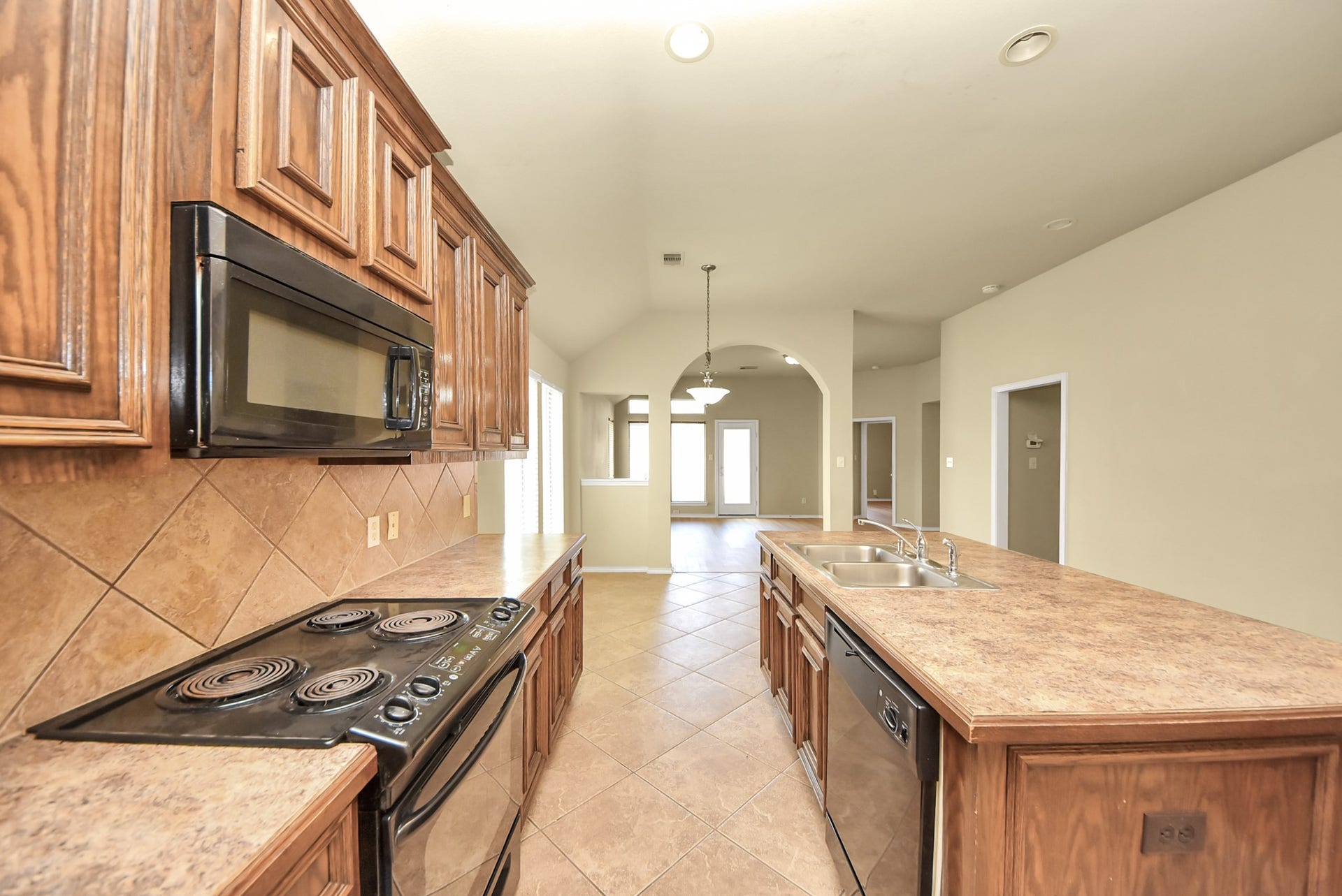 4510 Long Creek Drive, Fresno, TX 77545 4510 Long Creek Drive, Fresno, TX 77545