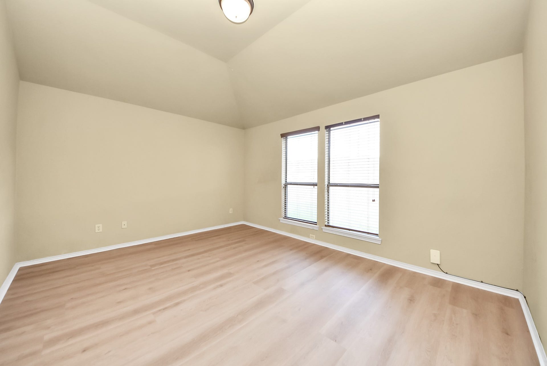 4510 Long Creek Drive, Fresno, TX 77545 4510 Long Creek Drive, Fresno, TX 77545