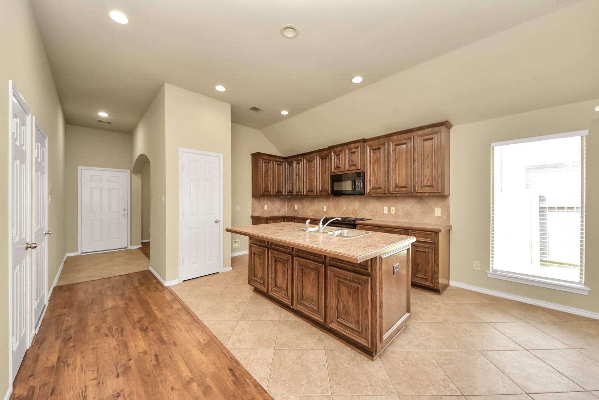 4510 Long Creek Drive, Fresno, TX 77545 4510 Long Creek Drive, Fresno, TX 77545
