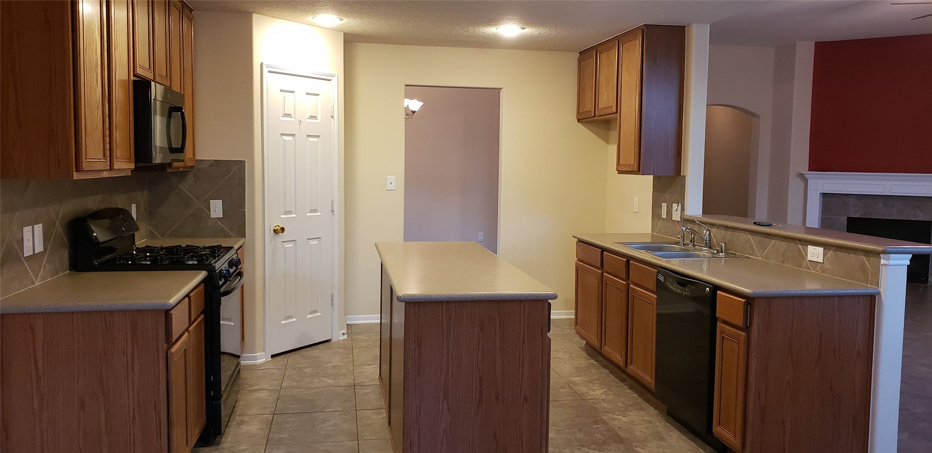 9923 Yearling Place, Conroe, TX 77385