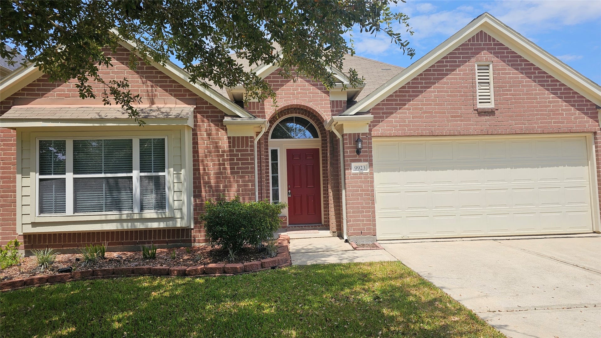 9923 Yearling Place, Conroe, TX 77385