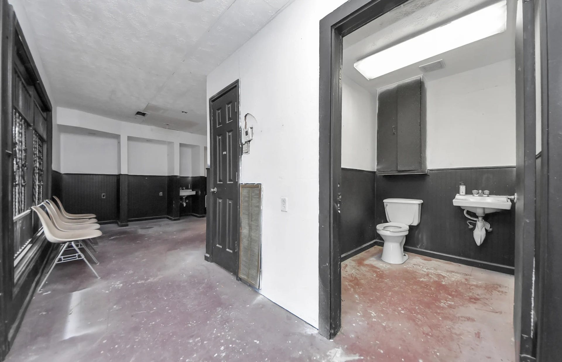 8101 Tidwell Road, Houston, TX 77028 8101 Tidwell Road, Houston, TX 77028