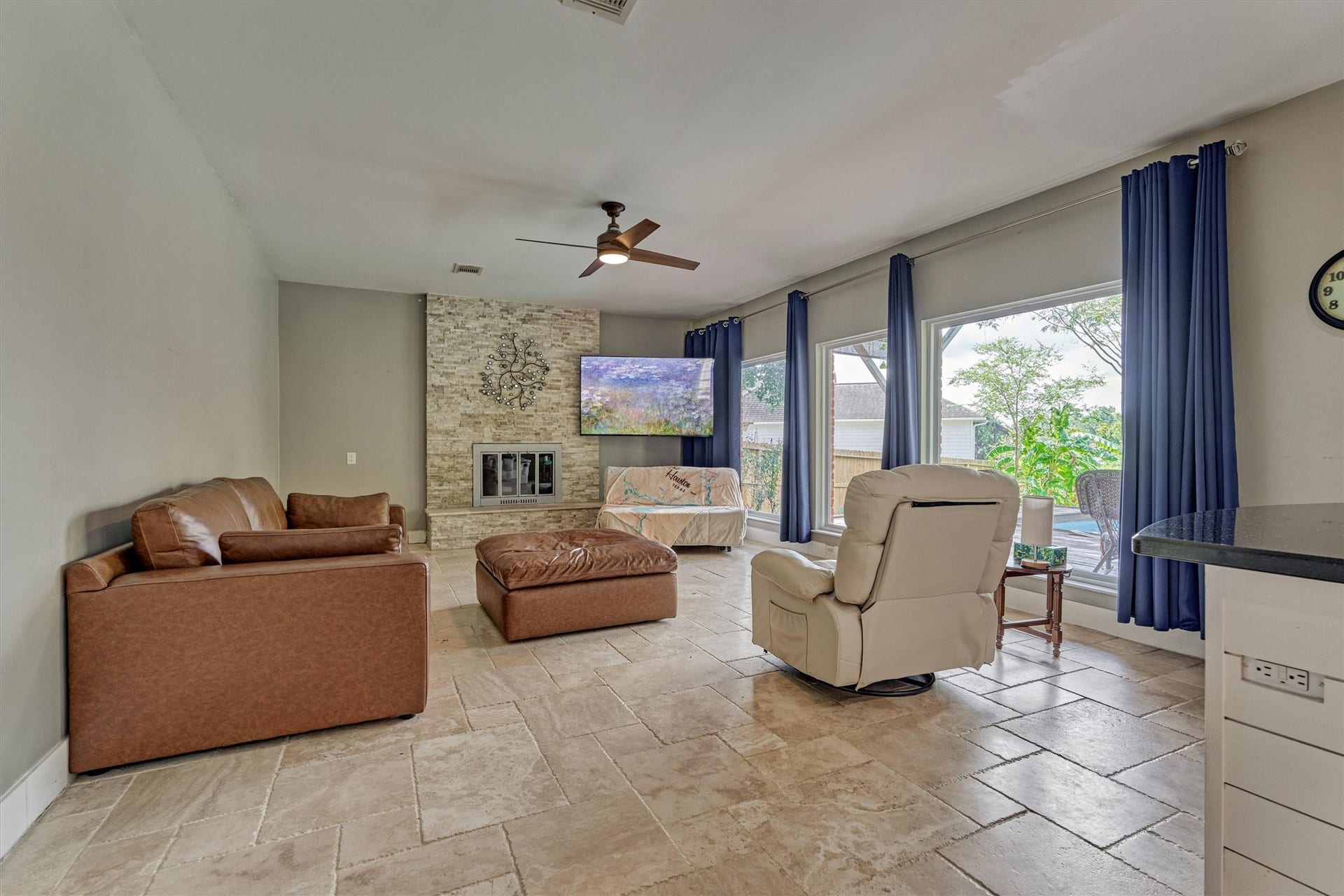 8710 Cross Country Drive, Humble, TX 77346 8710 Cross Country Drive, Humble, TX 77346