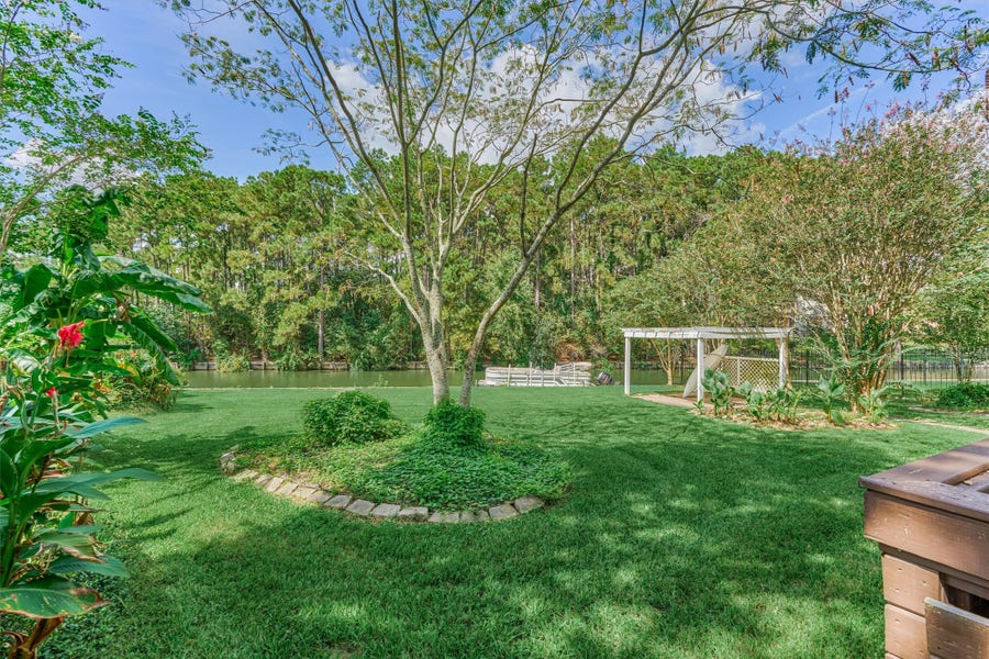 Property photo for 8710 Cross Country Drive, Humble, TX