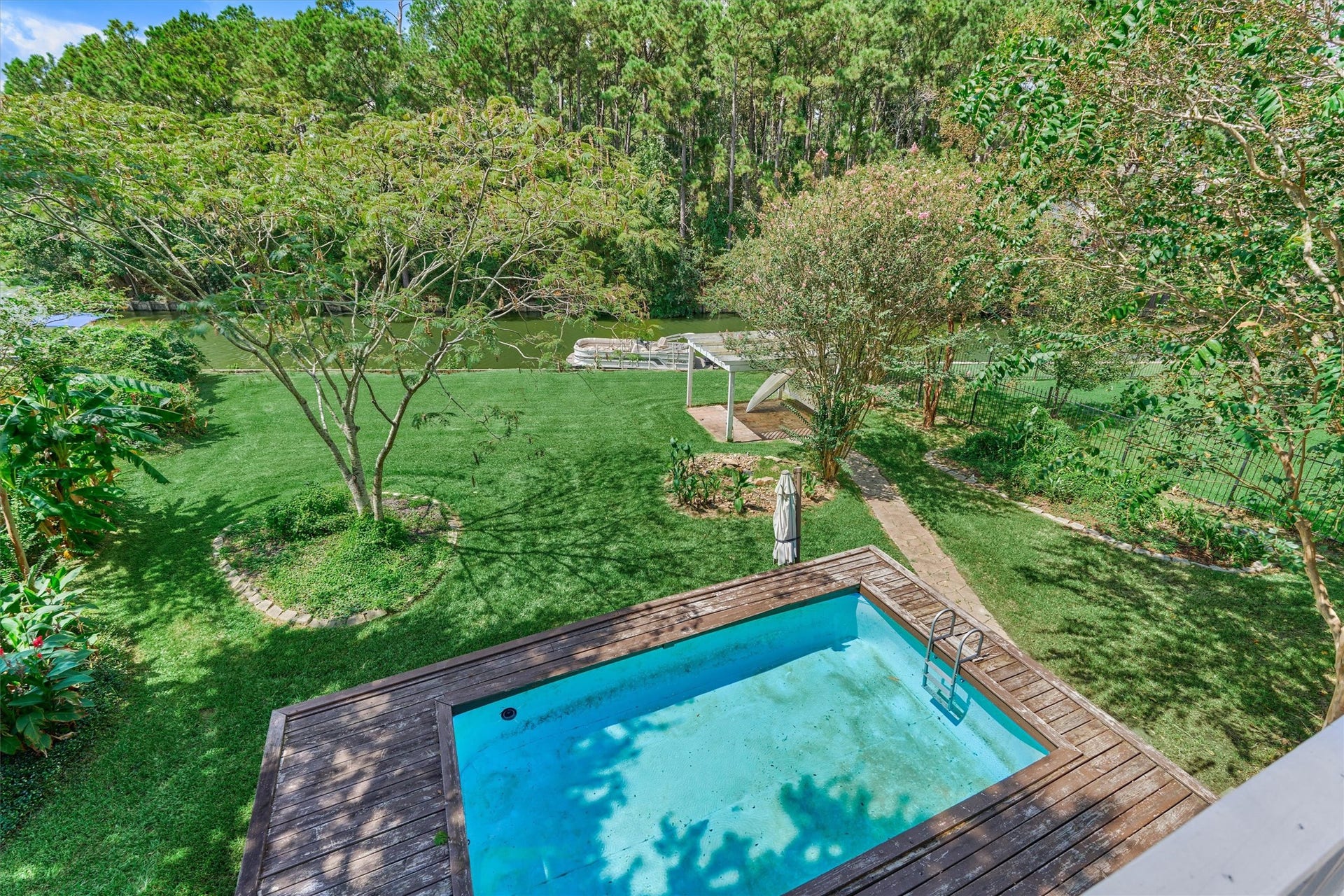 8710 Cross Country Drive, Humble, TX 77346 8710 Cross Country Drive, Humble, TX 77346