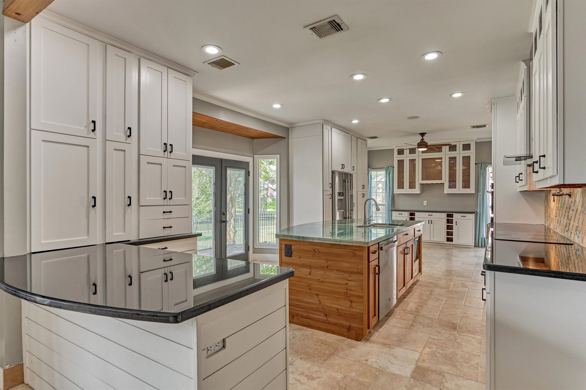 8710 Cross Country Drive, Humble, TX 77346 8710 Cross Country Drive, Humble, TX 77346