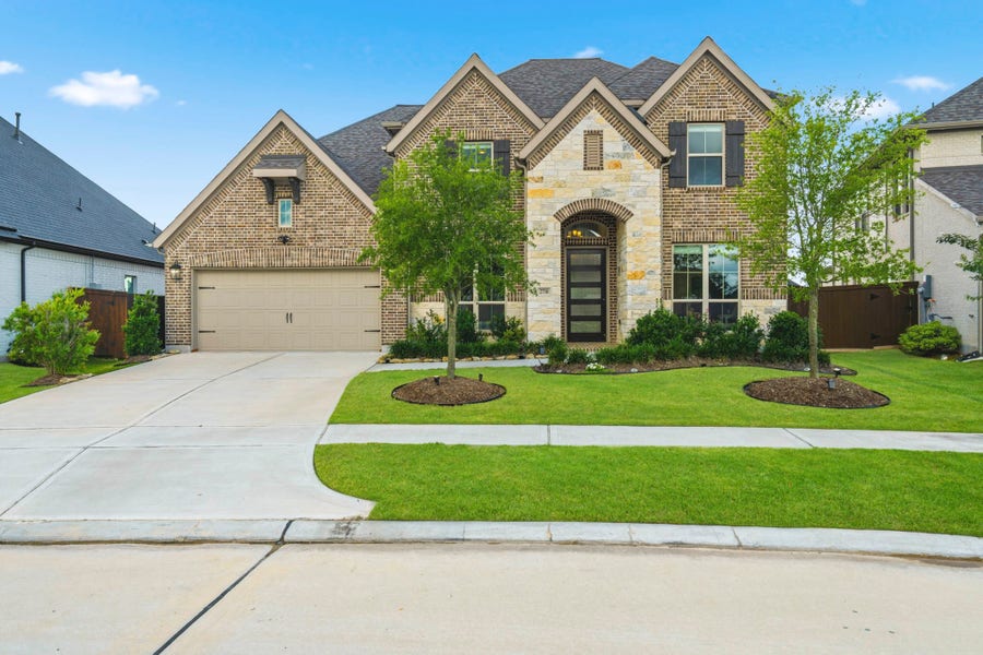 Property photo for 2730 Thunder Creek Drive Drive, Katy, TX