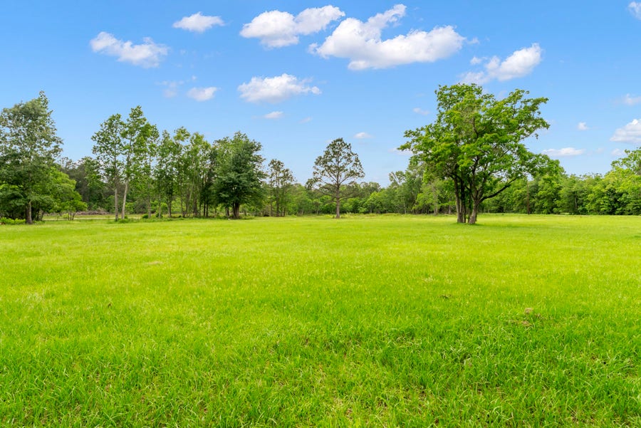 Property photo for 16452 Edgefield Lane, Conroe, TX