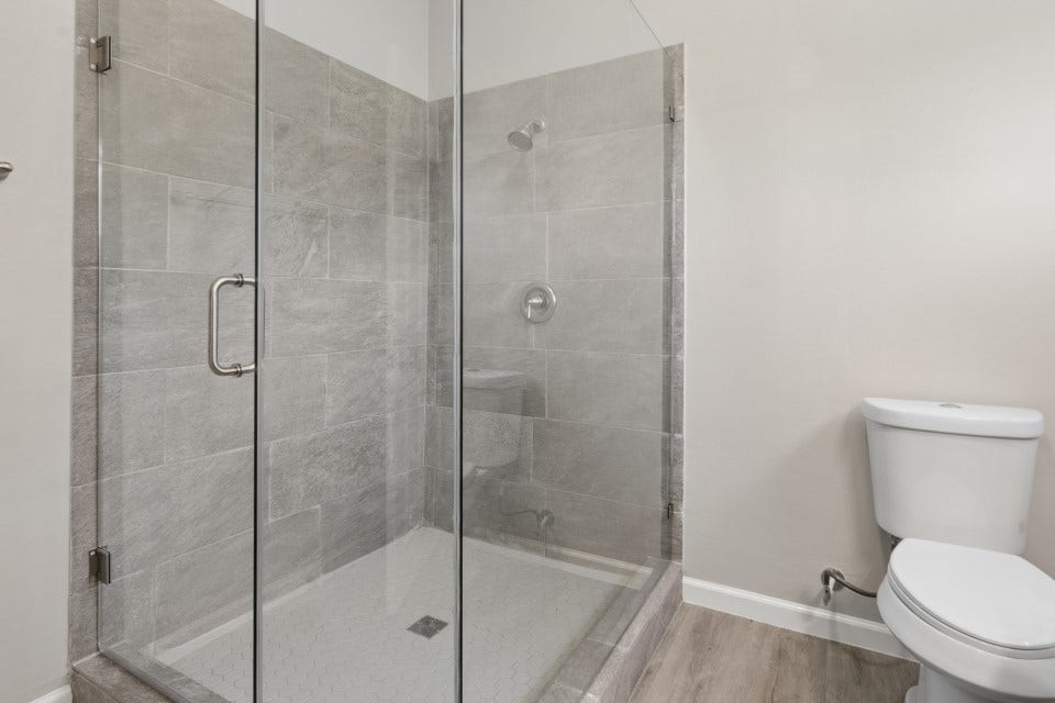 638 Kelly Lane, Holiday Lakes, TX 77515