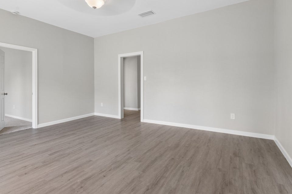 638 Kelly Lane, Holiday Lakes, TX 77515