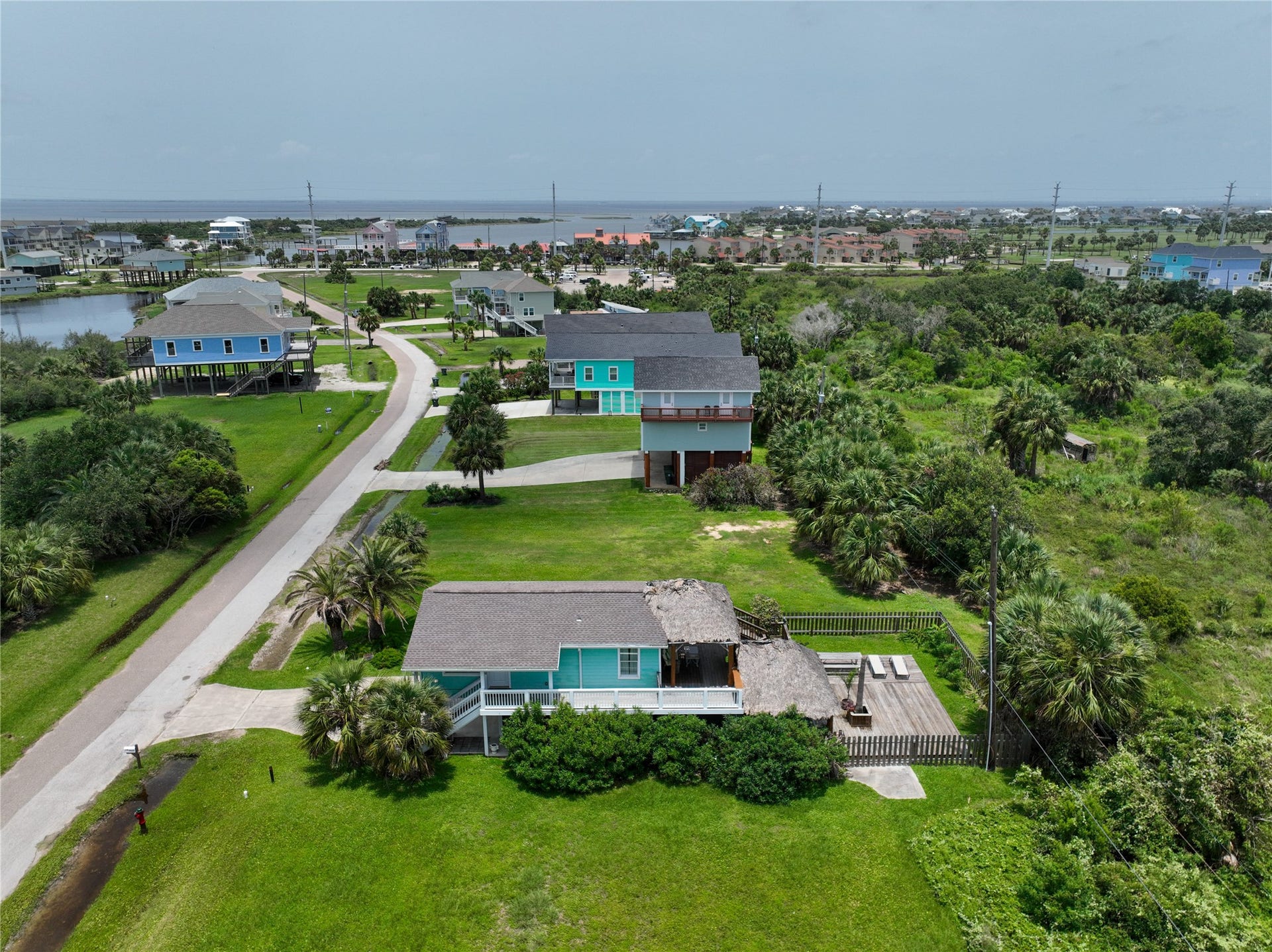 3827 Las Palmas Street, Galveston, TX 77554 3827 Las Palmas Street, Galveston, TX 77554