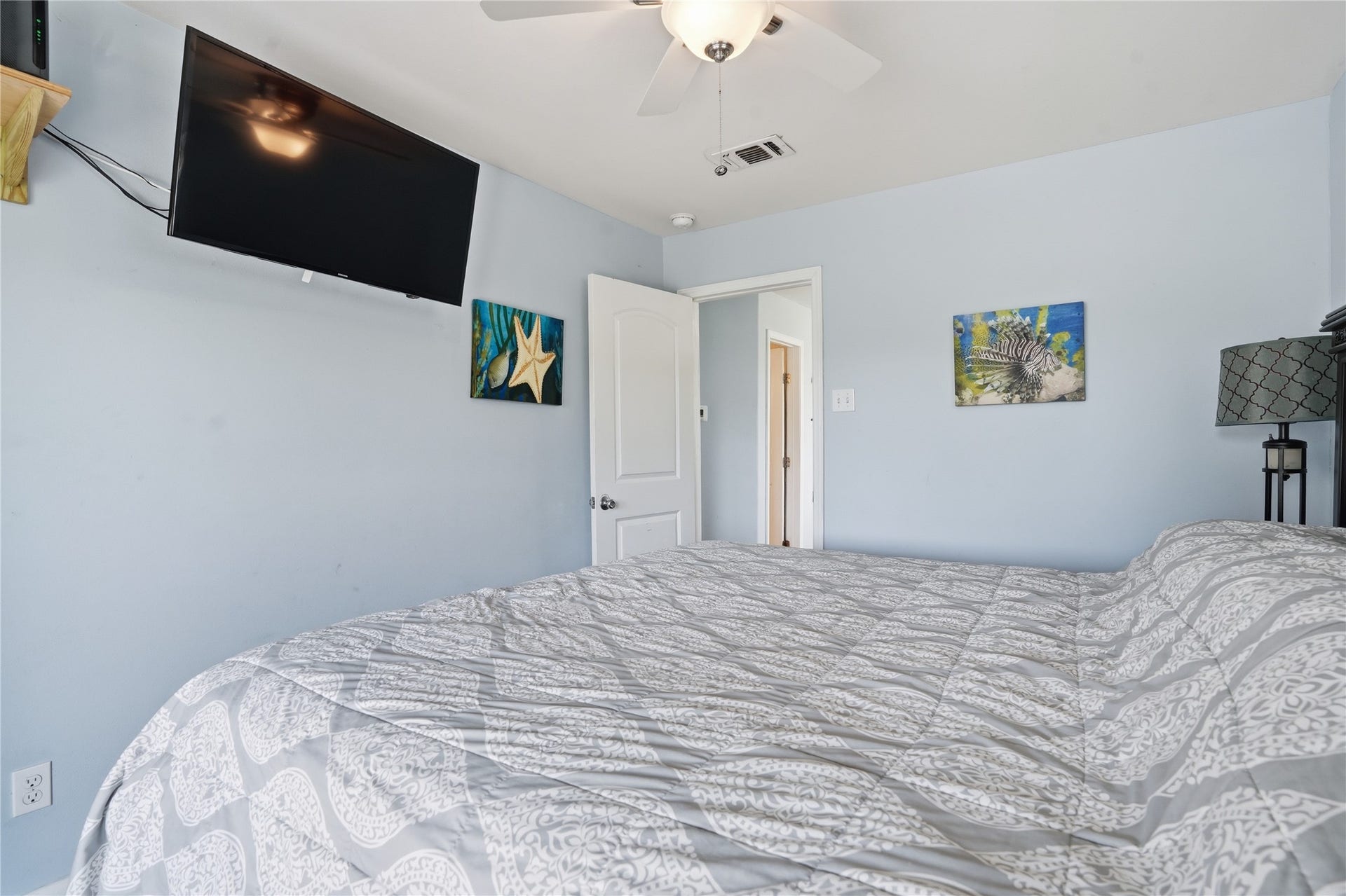 3827 Las Palmas Street, Galveston, TX 77554 3827 Las Palmas Street, Galveston, TX 77554
