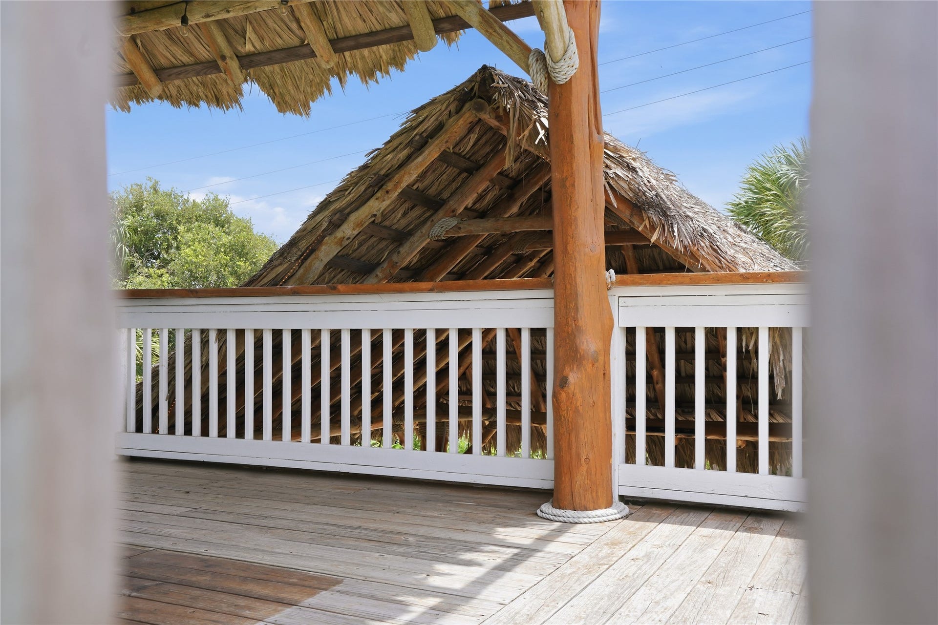 3827 Las Palmas Street, Galveston, TX 77554 3827 Las Palmas Street, Galveston, TX 77554
