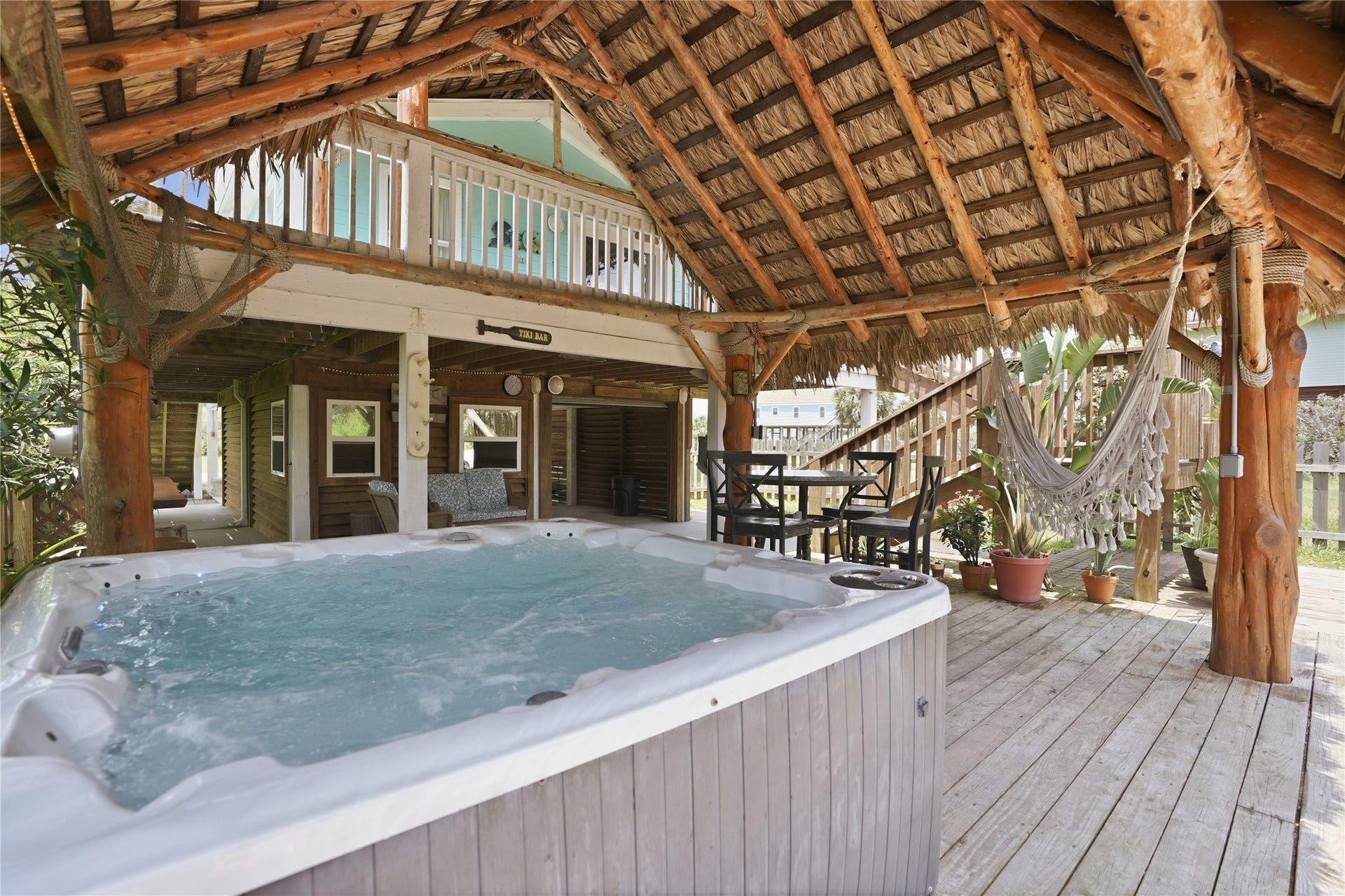 3827 Las Palmas Street, Galveston, TX 77554 3827 Las Palmas Street, Galveston, TX 77554