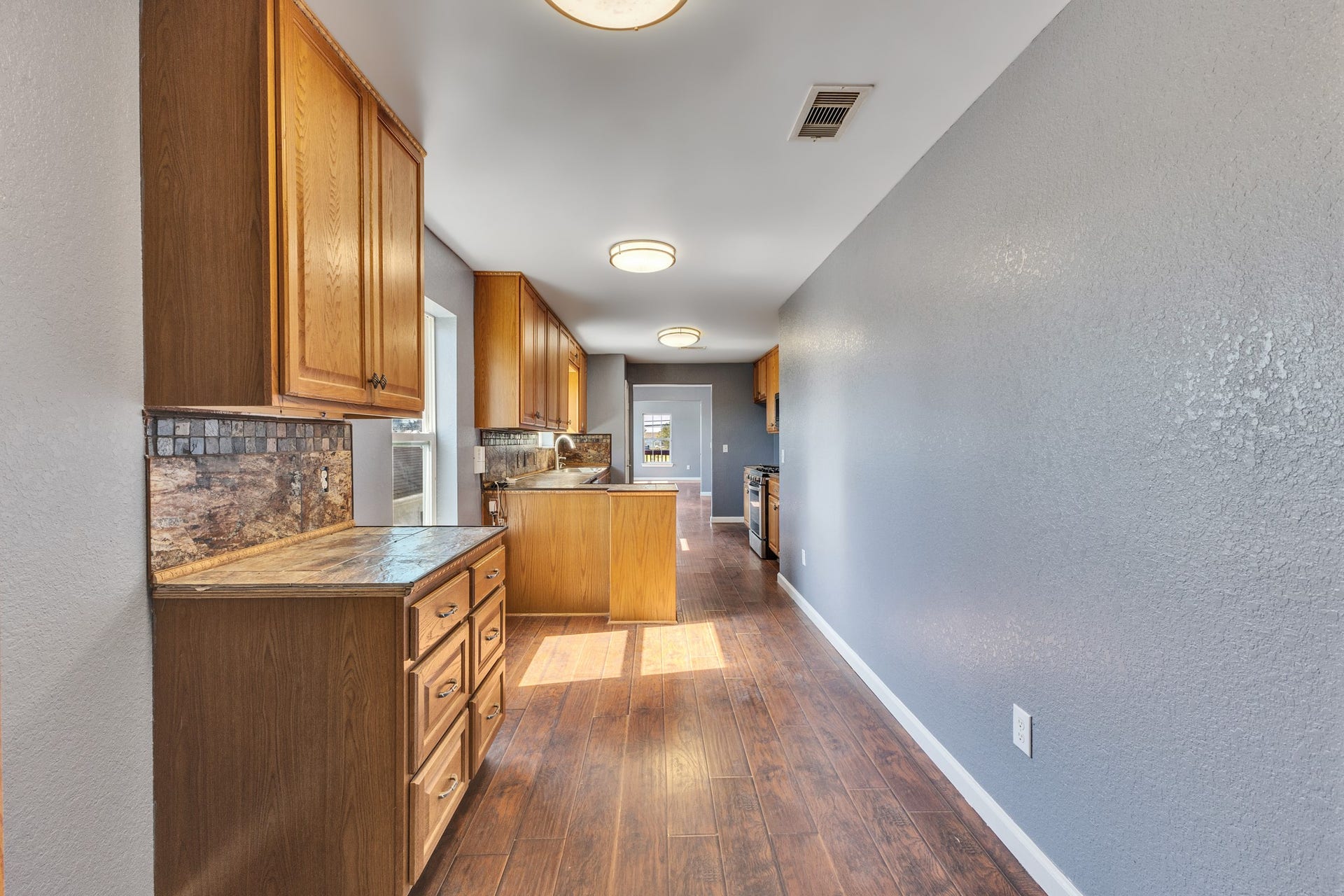 1402 51st Street, Galveston, TX 77551 1402 51st Street, Galveston, TX 77551
