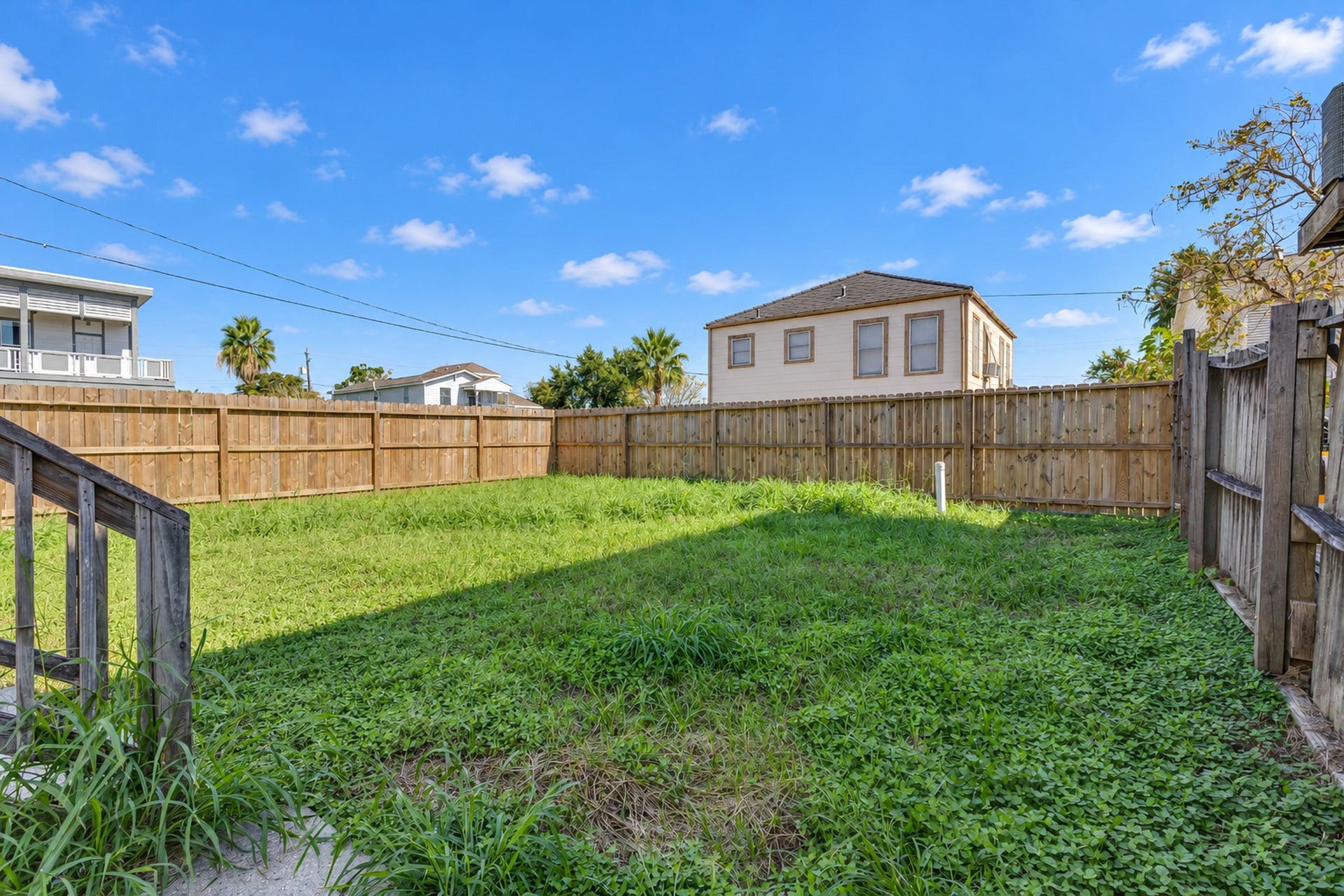 1402 51st Street, Galveston, TX 77551 1402 51st Street, Galveston, TX 77551