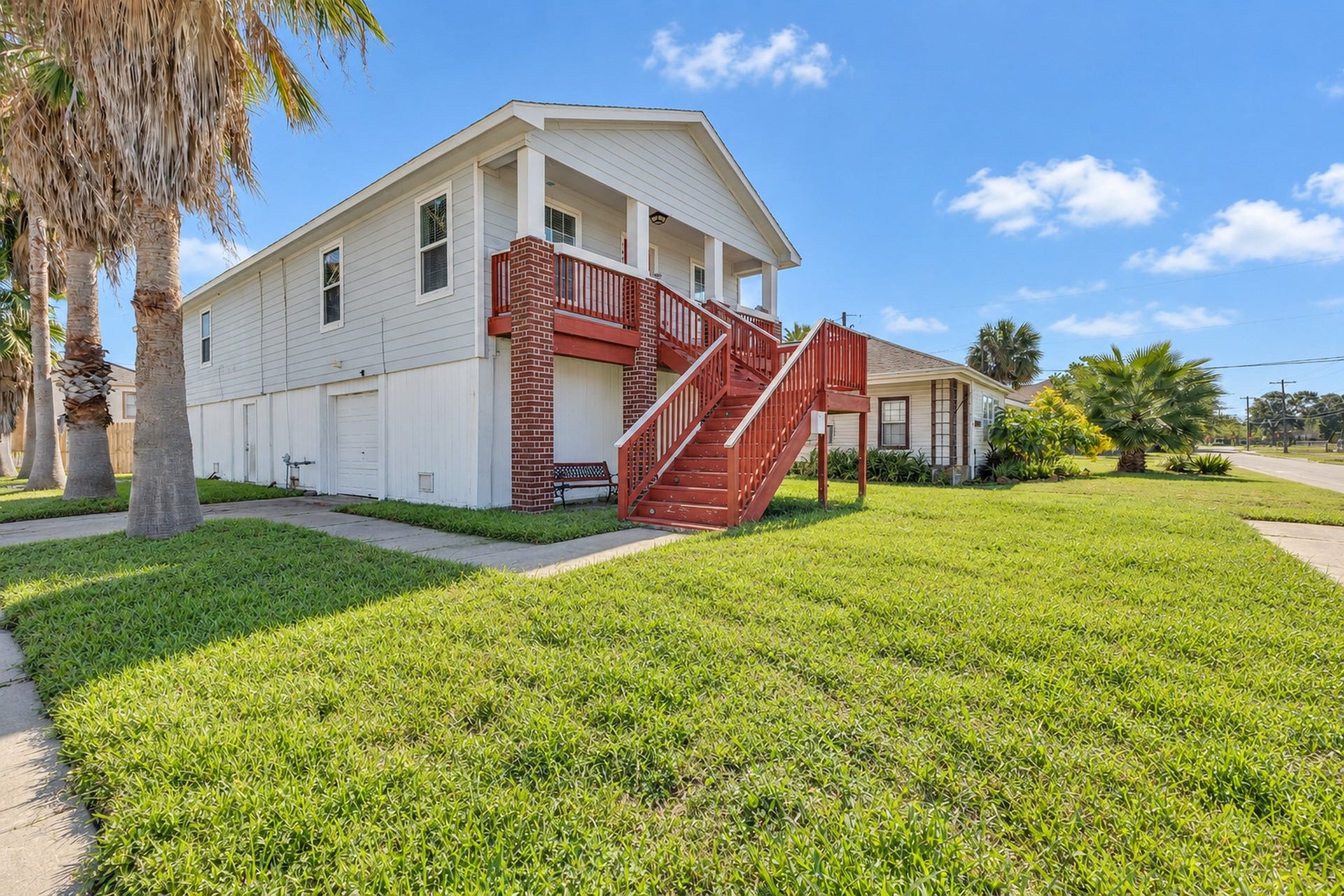 1402 51st Street, Galveston, TX 77551 1402 51st Street, Galveston, TX 77551