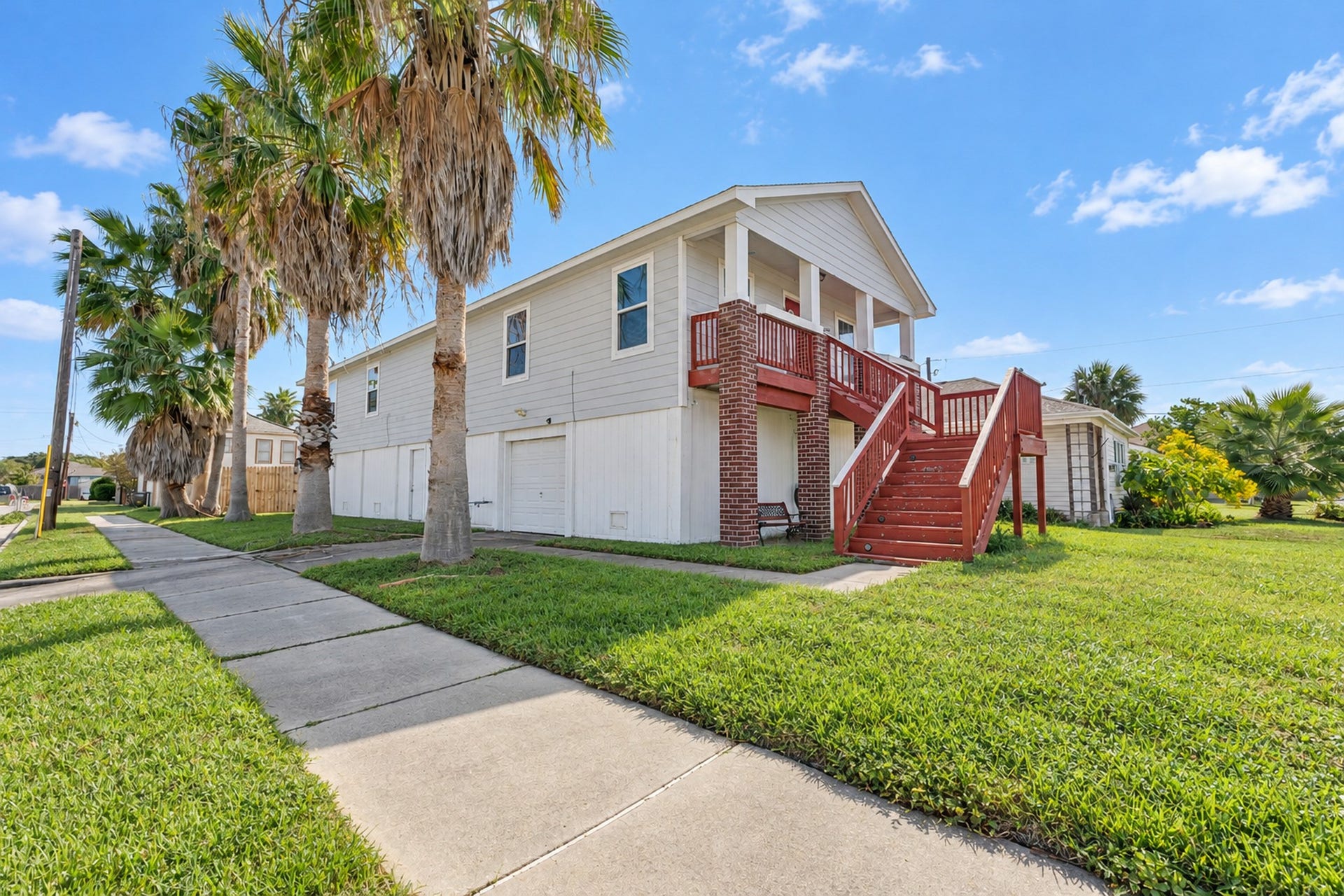 1402 51st Street, Galveston, TX 77551 1402 51st Street, Galveston, TX 77551