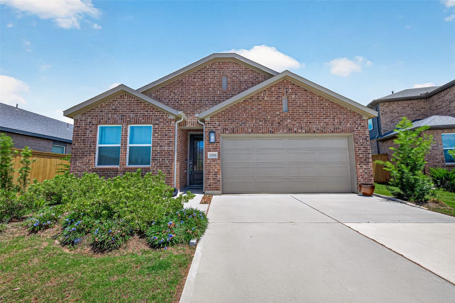 Property photo for 21906 Big Sky Drive, Tomball, TX