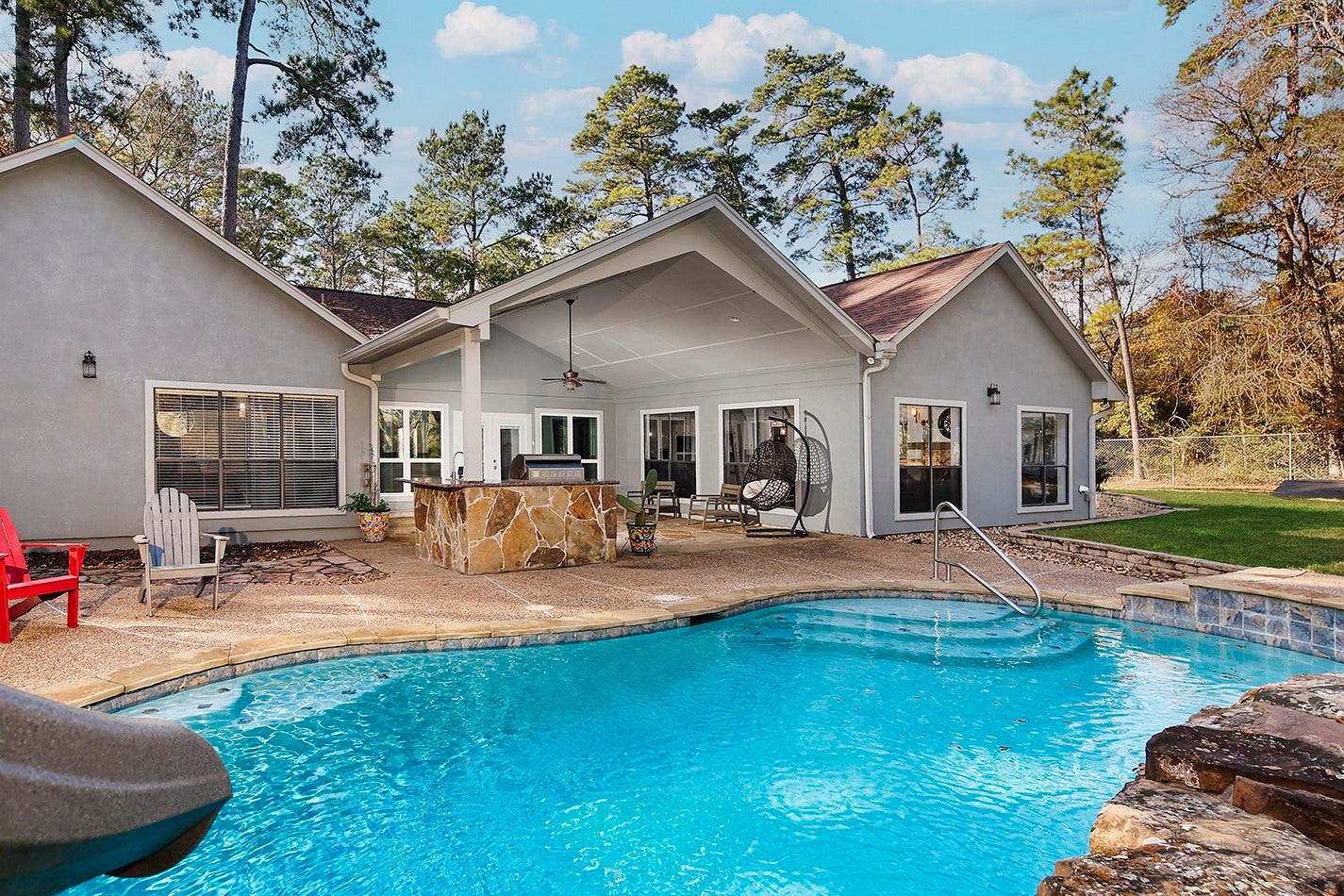 44 Lake Forest Circle, Conroe, TX 77384