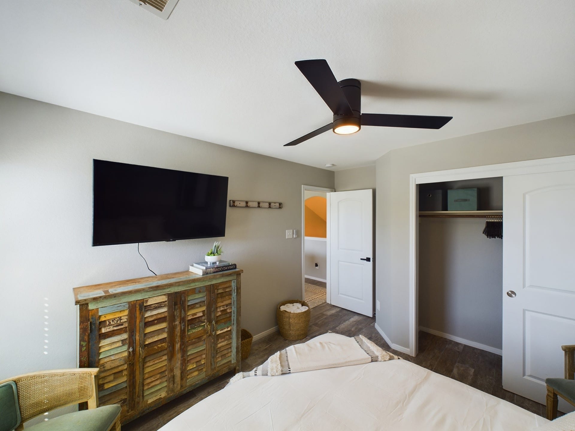 8011 Colton Mining Court, Houston, TX 77040
