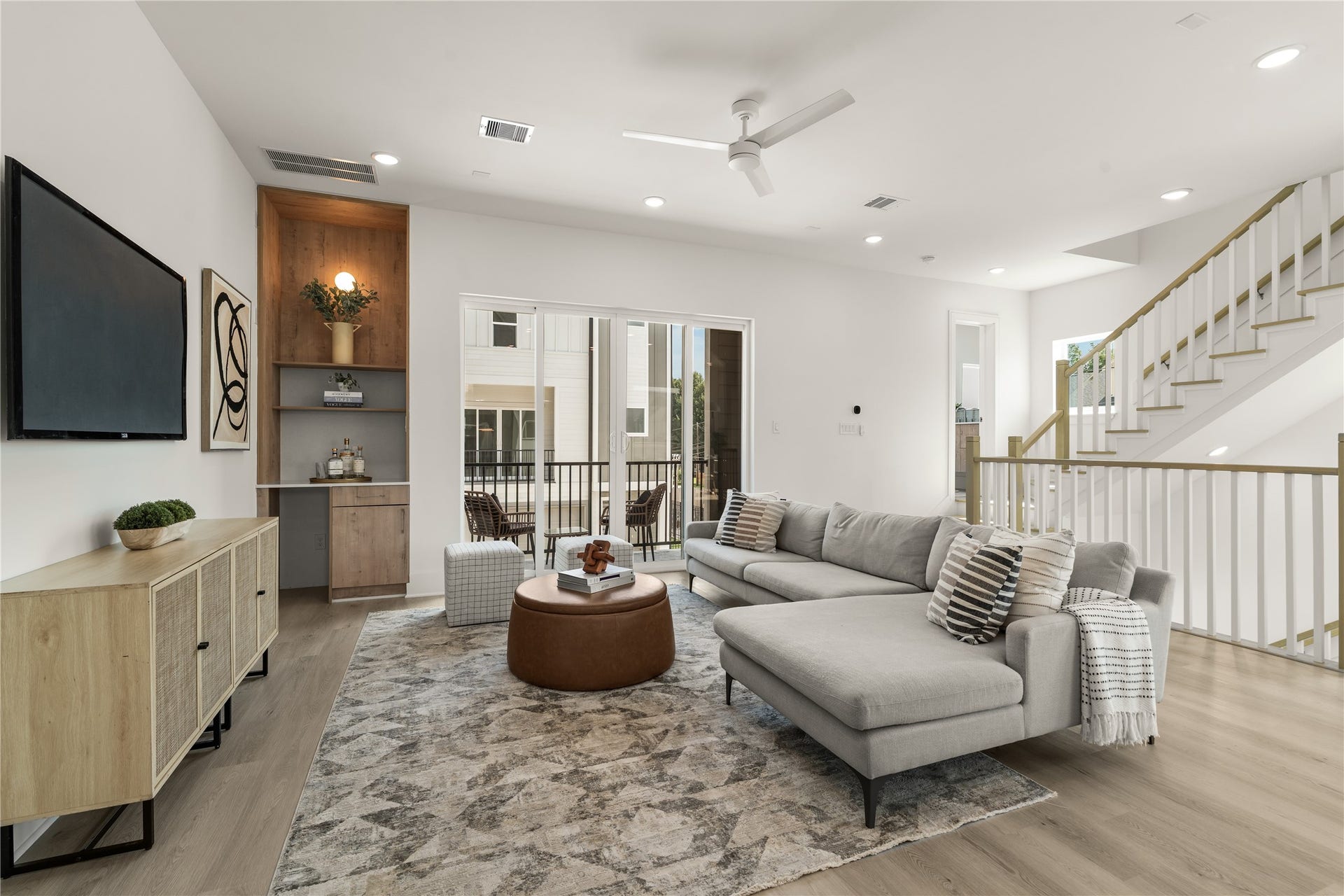 606 Skyland Terrace Way, Houston, TX 77009