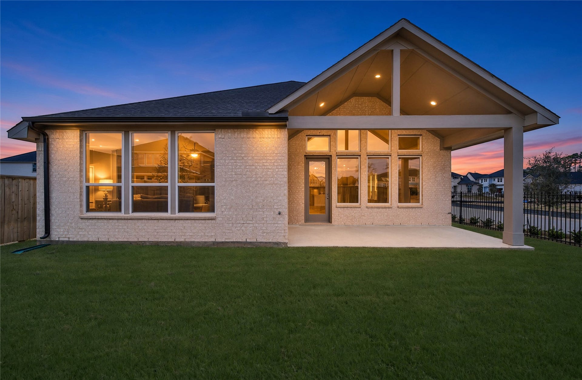 26910 Swanborough Road, Spring, TX 77389