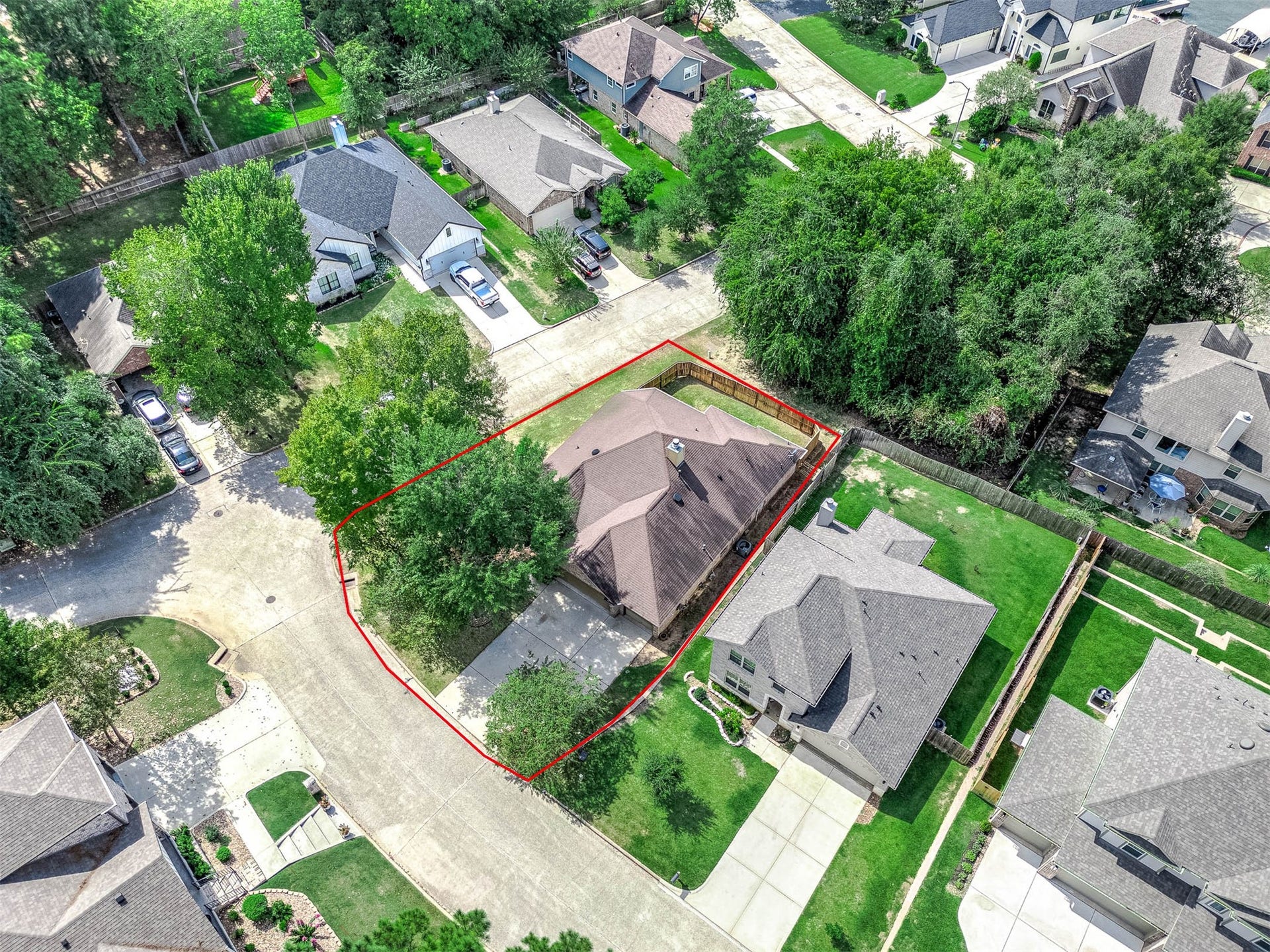 13722 Vail Drive, Montgomery, TX 77356