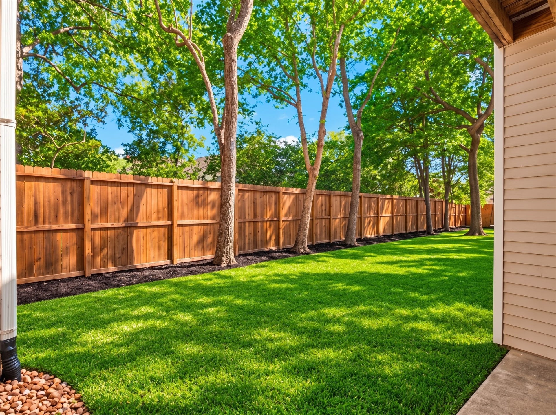 3317 Golden Trails Drive, #803, Houston, TX 77345 Grass virtually staged