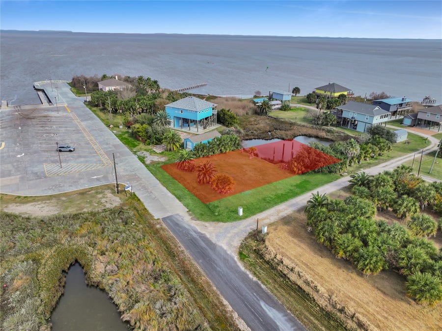 Property photo for 1250 Yacht Basin, Gilchrist, TX