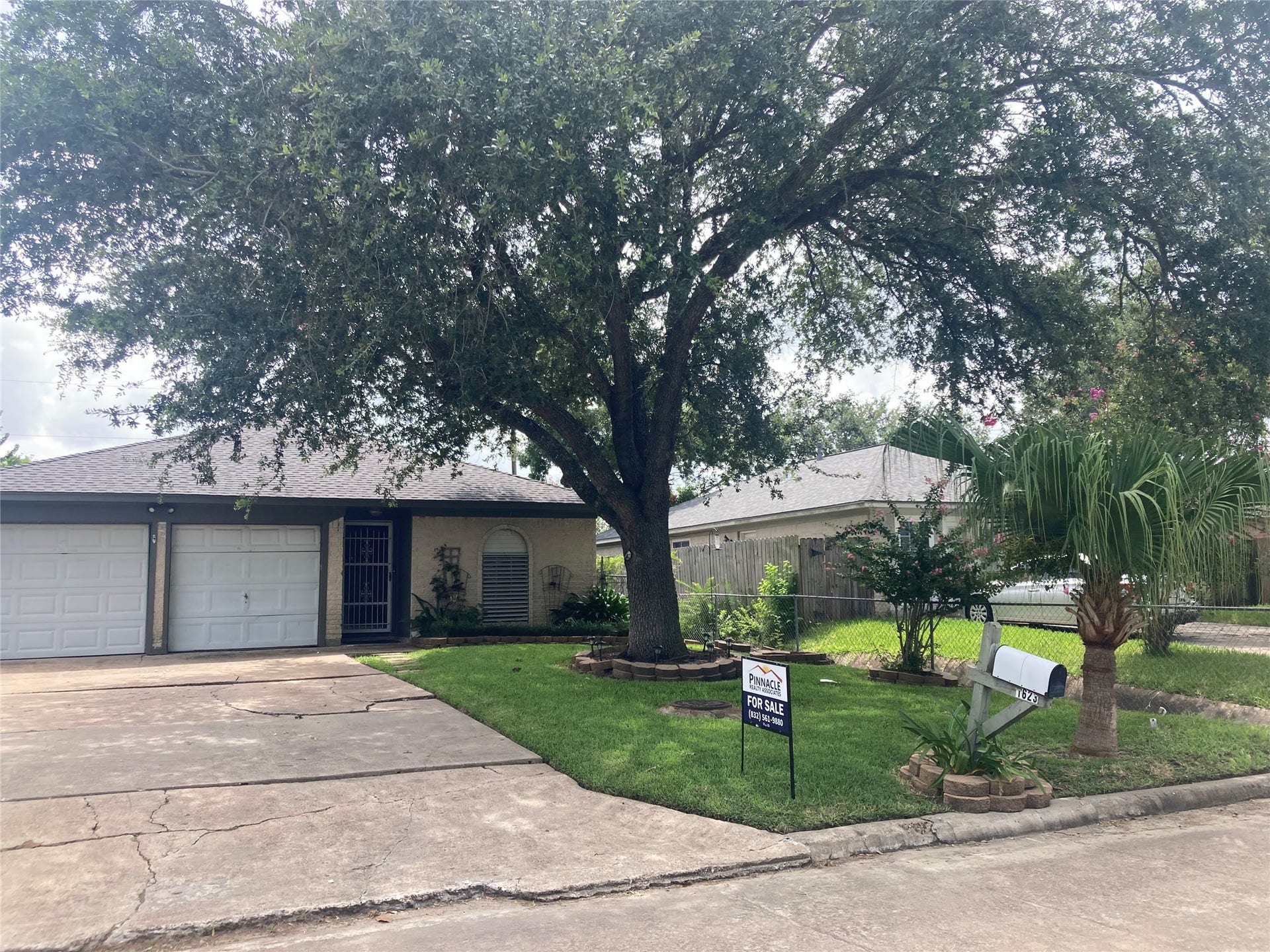 1623 Canary Circle, League City, TX 77573 1623 Canary Circle, League City, TX 77573