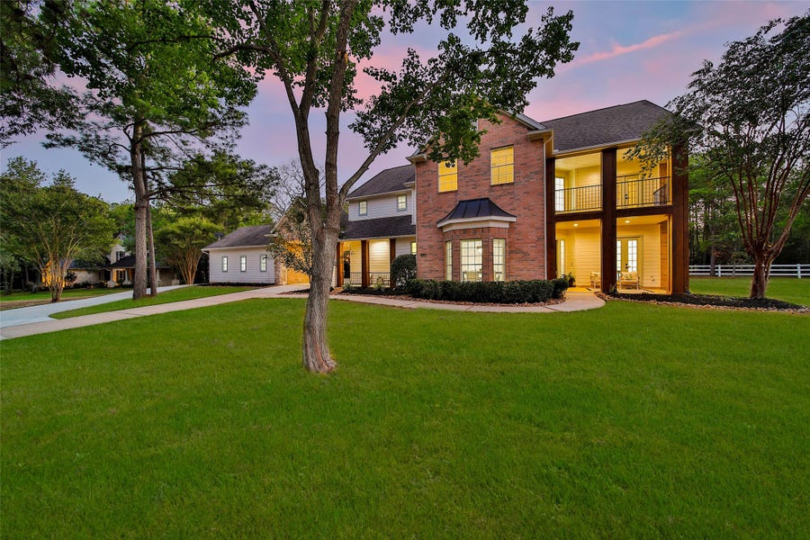 Property photo for 33319 White Oak Court, Magnolia, TX