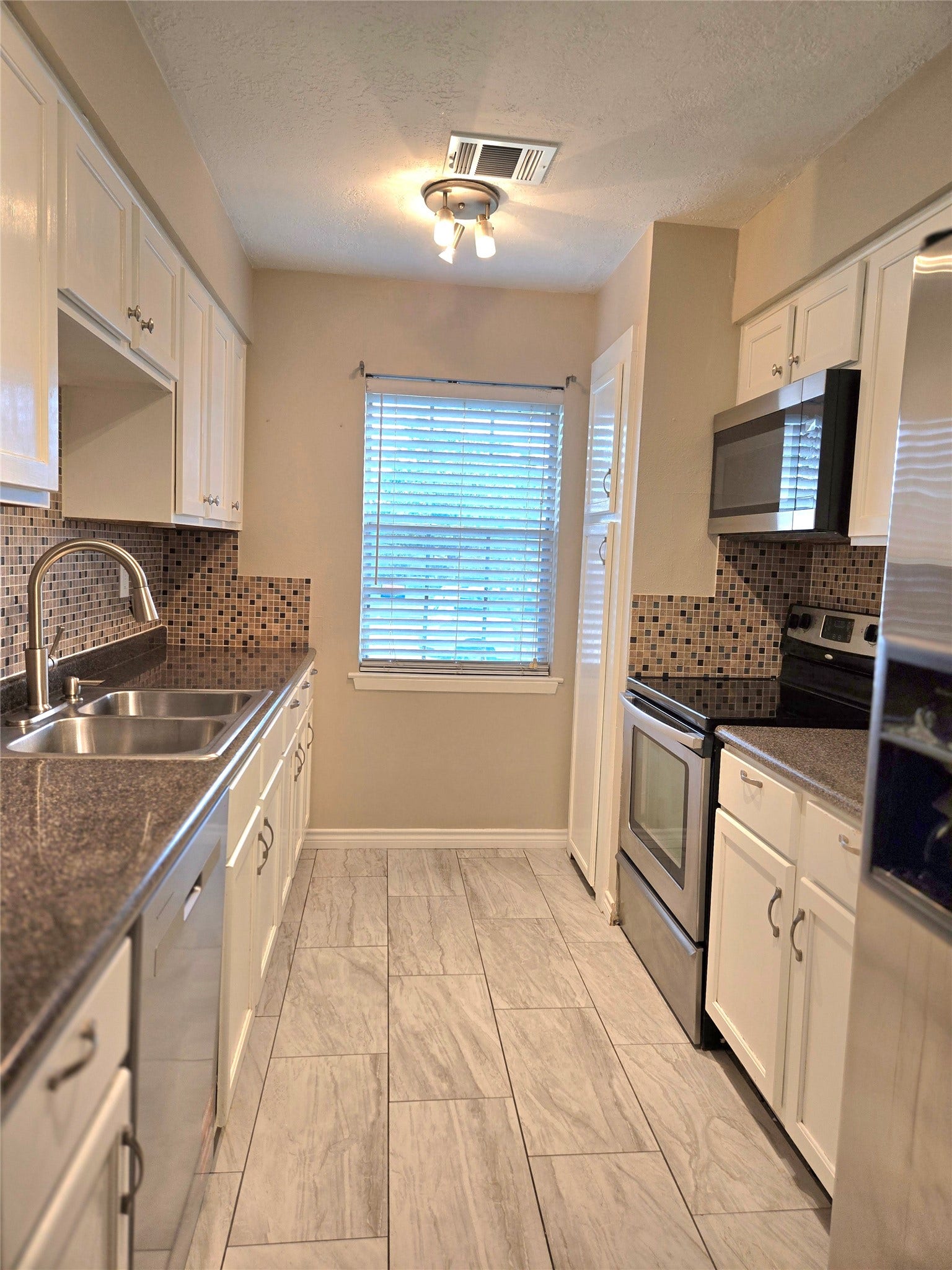 1539 Ramada Drive, #1539, Houston, TX 77062
