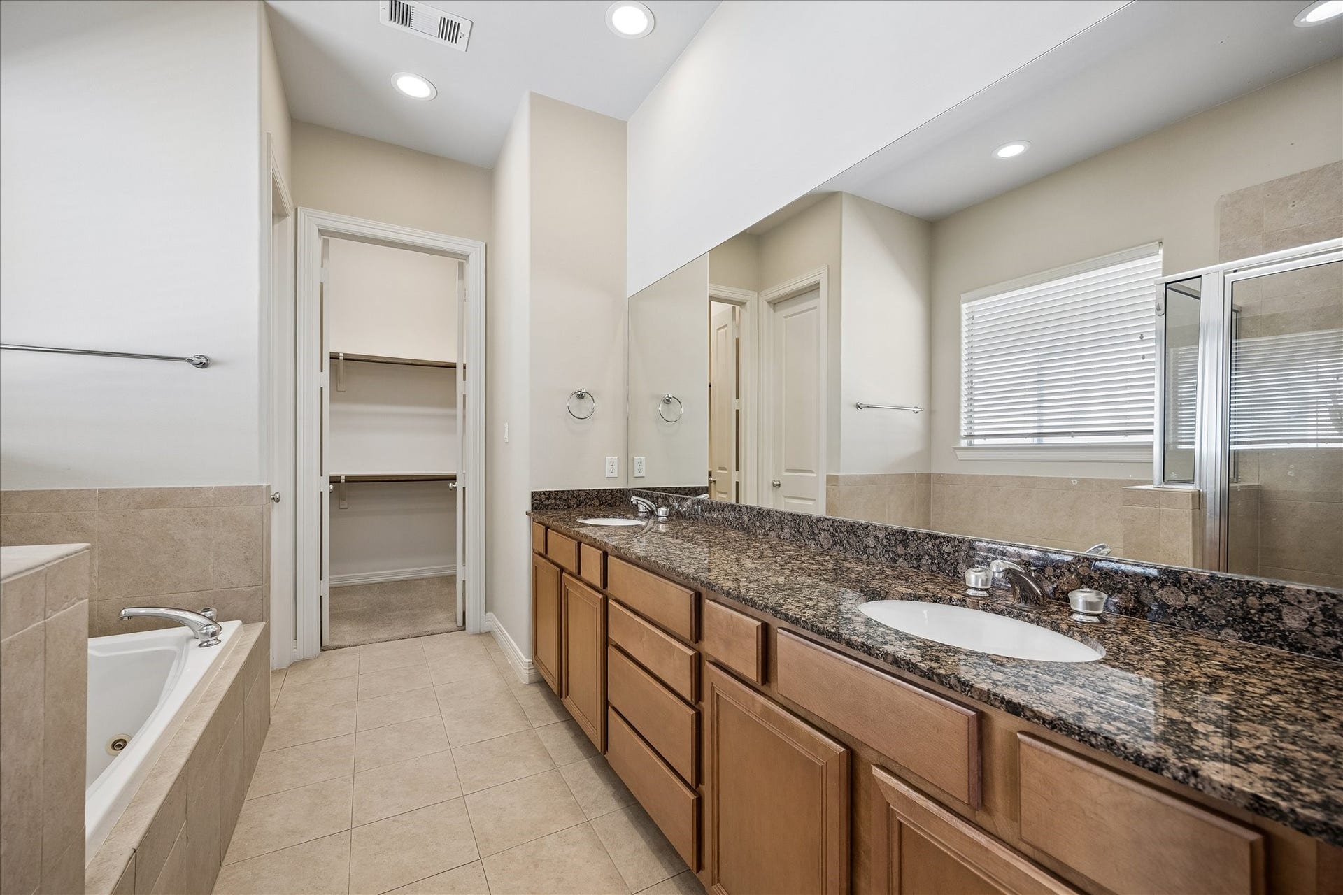 3812 Center Street, Houston, TX 77007 3812 Center Street, Houston, TX 77007